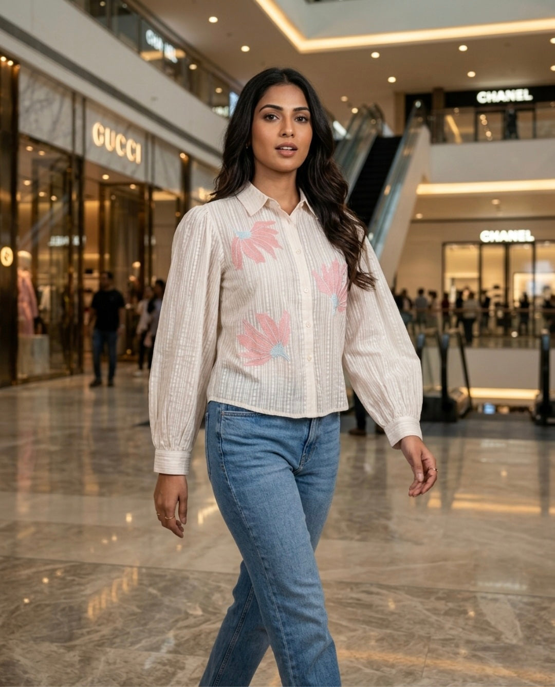 BRASSO COTTON CREAM CROP STYLE TOP