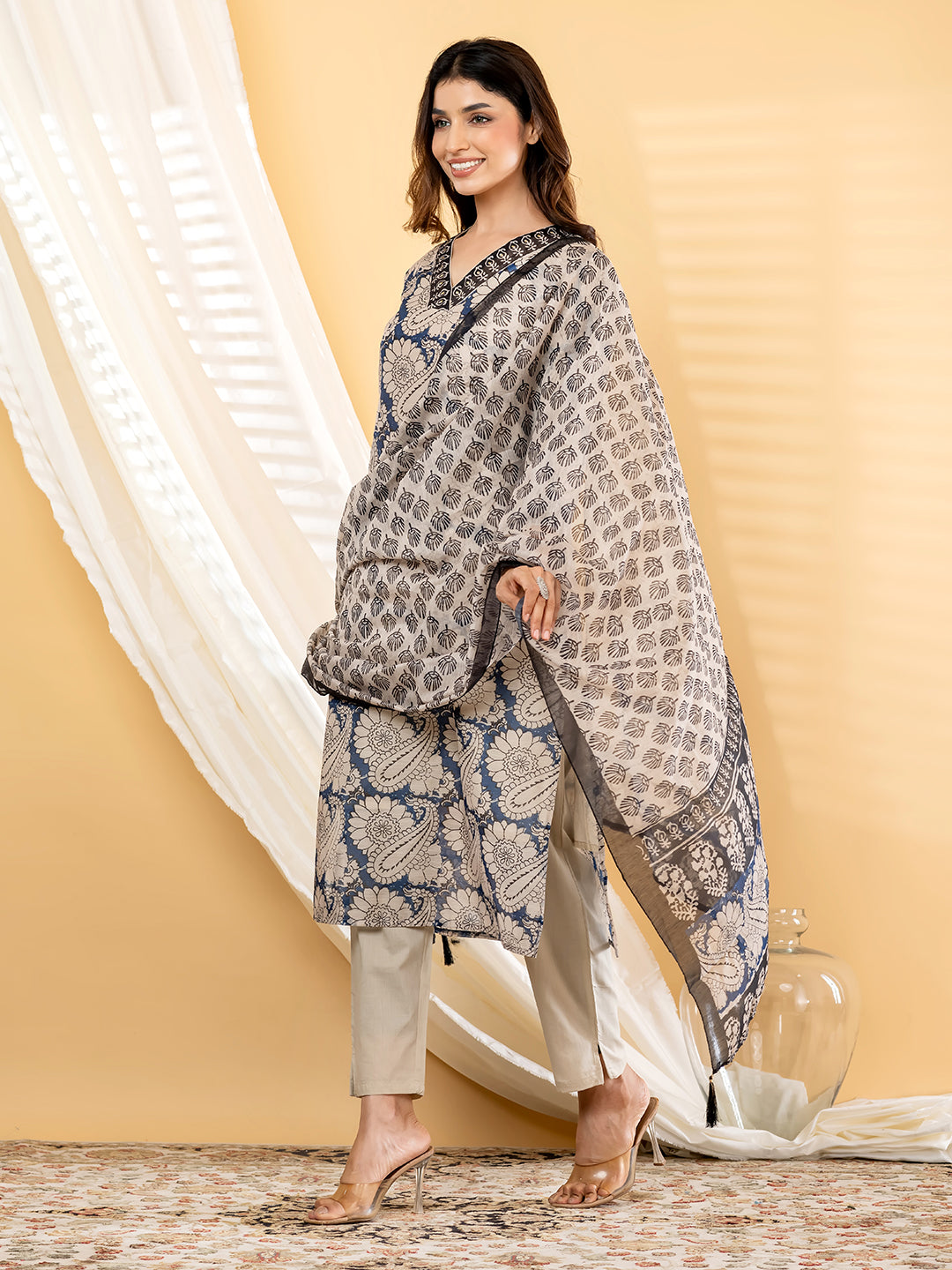 VAYANA PAISLEY PRINTED 3PC SET - INDIGO BEIGE