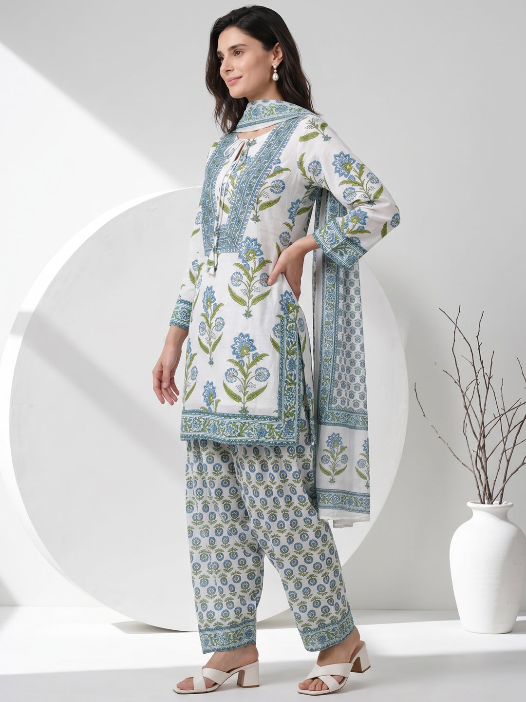 Azure Bloom Handblock 3Pc Set – Ivory Blue