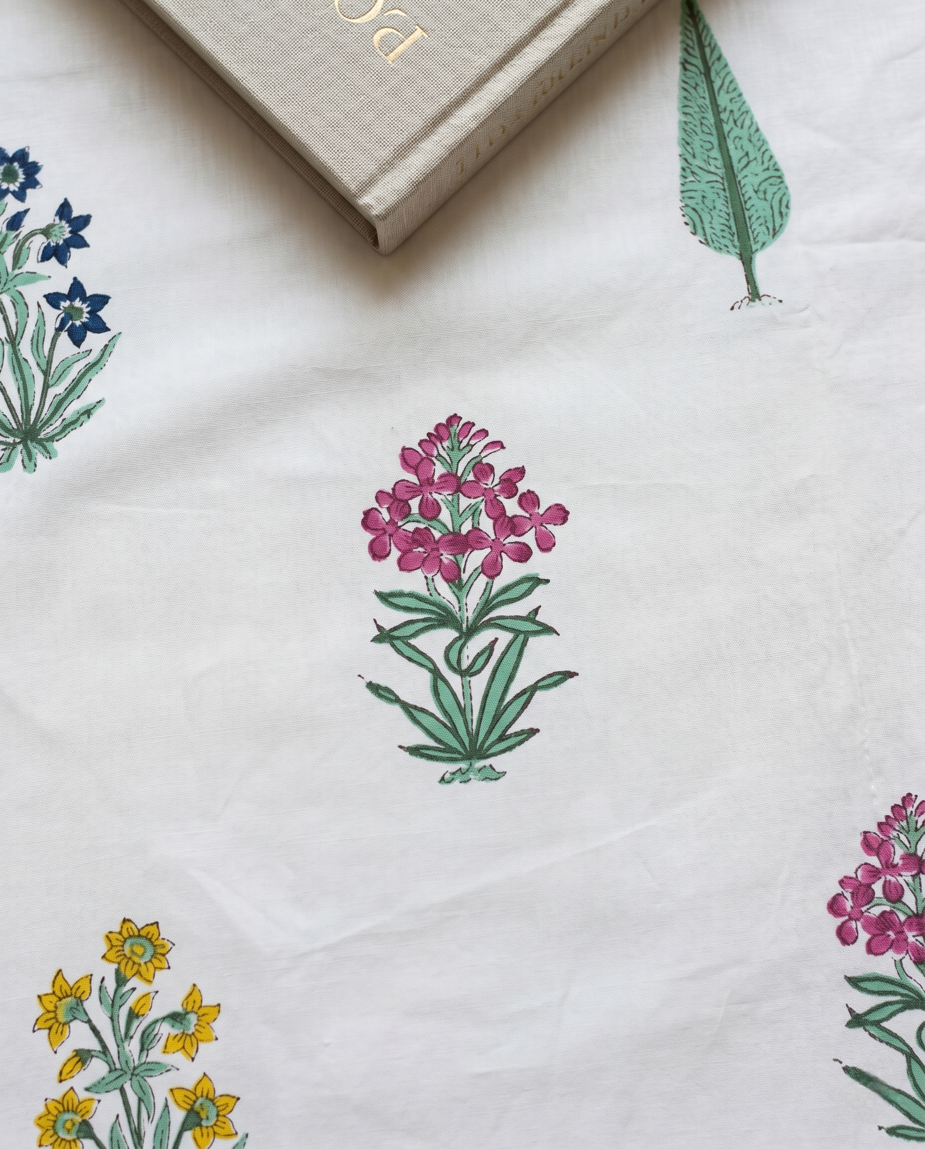 Botanical Meadow Multi Chromatic Garden Premium Cotton Bedsheet
