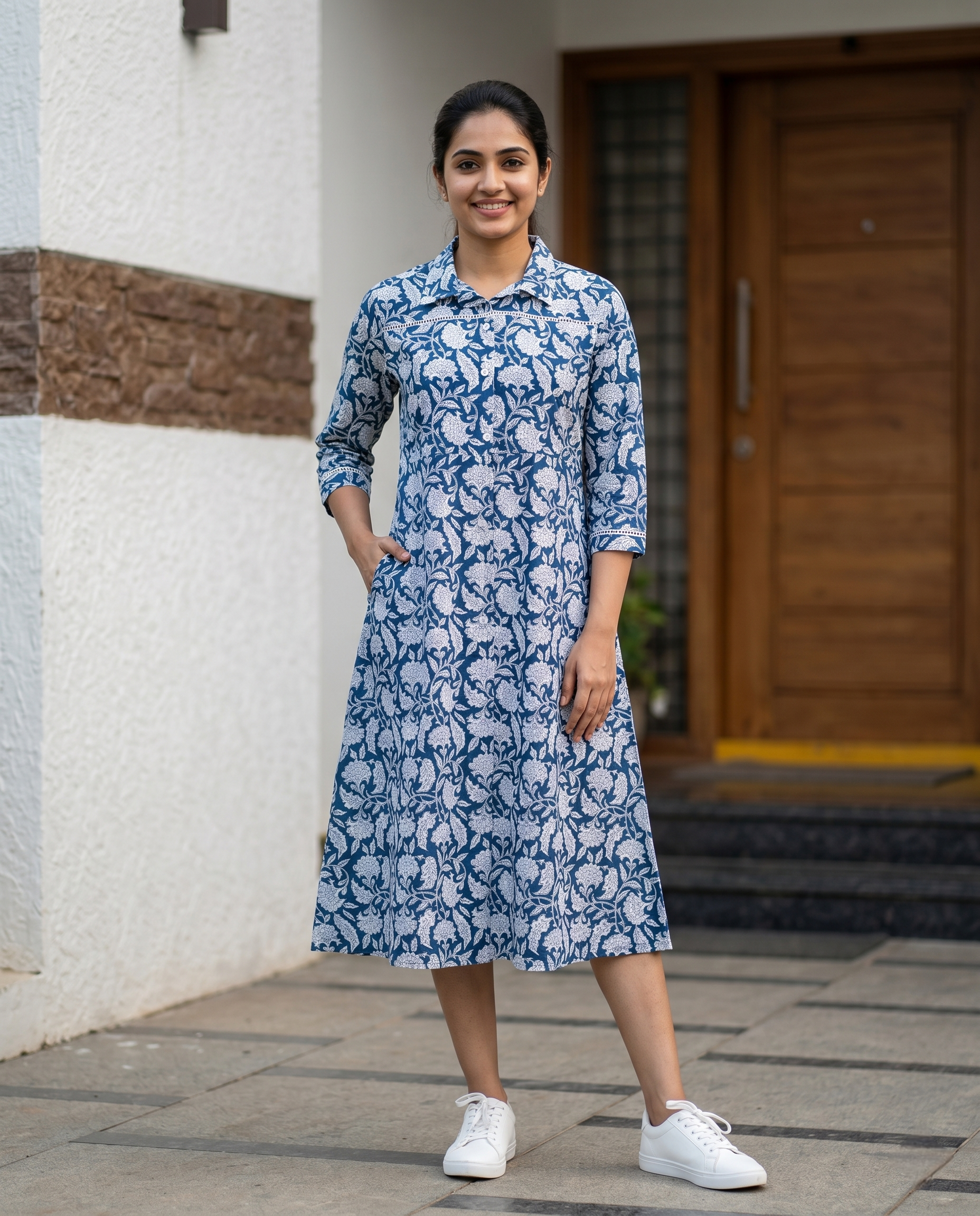 THE AURA FLORAL DRESS (HANDBLOCK)