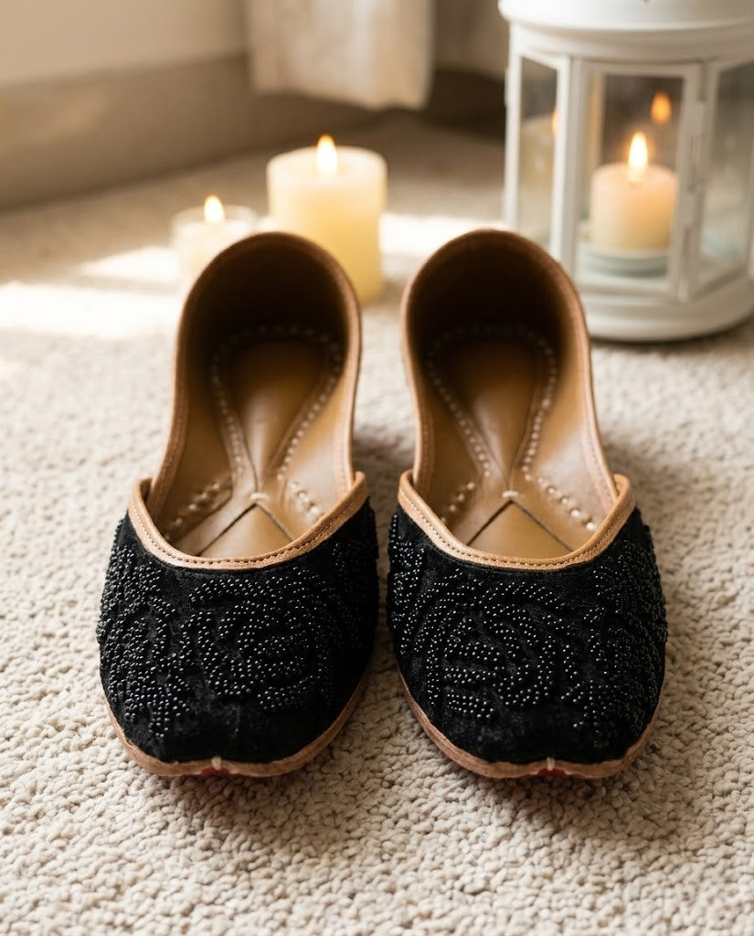 LUXURY BLACK EMBELLISHED PURE LEATHER HANDCRAFTED JUTTI