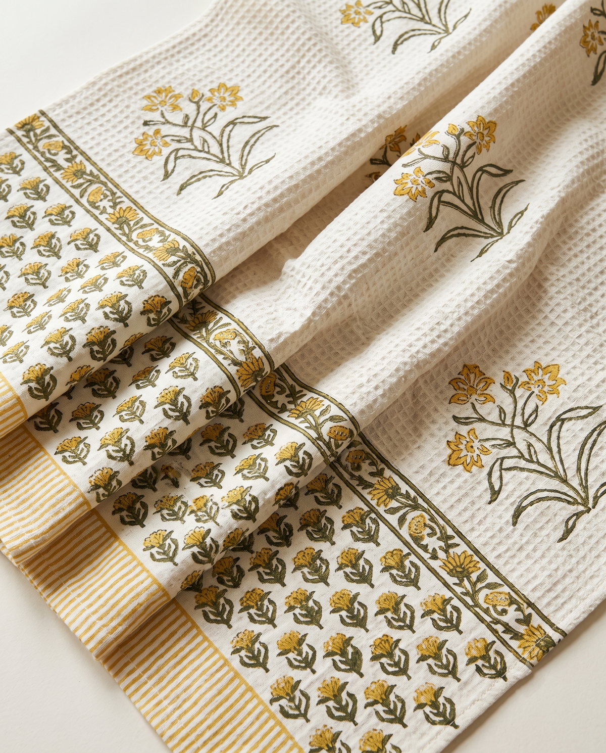 SUNLIT MARIGOLD HAND BLOCK WAFFLE BATH TOWEL SET