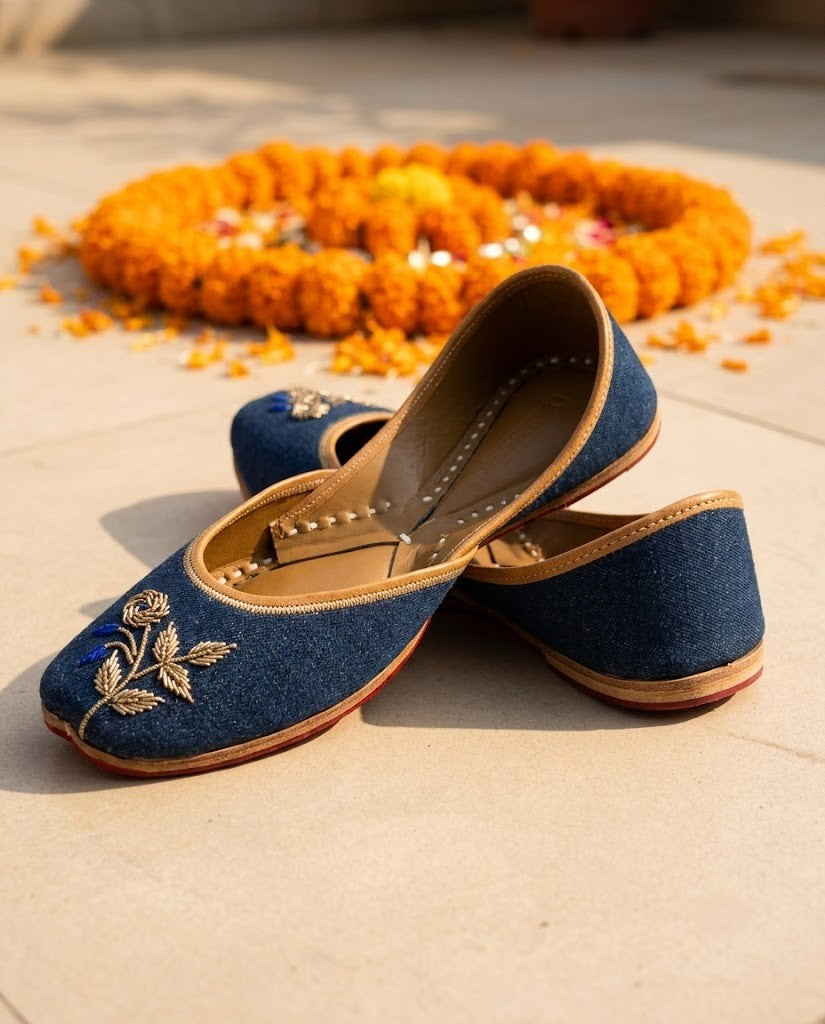 ROYAL INDIGO BLOOM PURE LEATHER HANDCRAFTED JUTTI