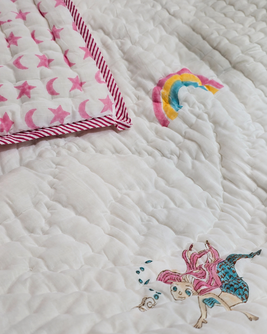 RAINBOW MERMAID DREAMS HAND BLOCK BABY REVERSIBLE QUILT