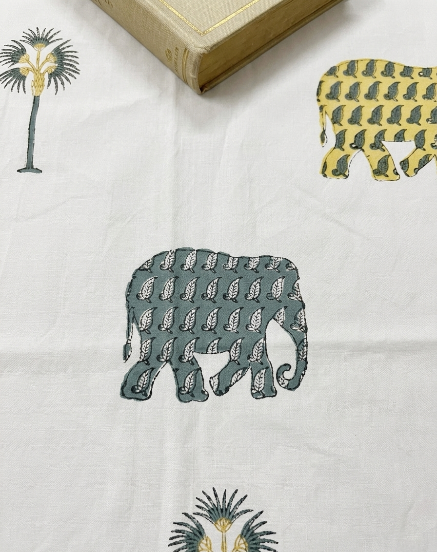 THE ROYAL ELEPHANT CARAVAN PREMIUM BEDSHEET