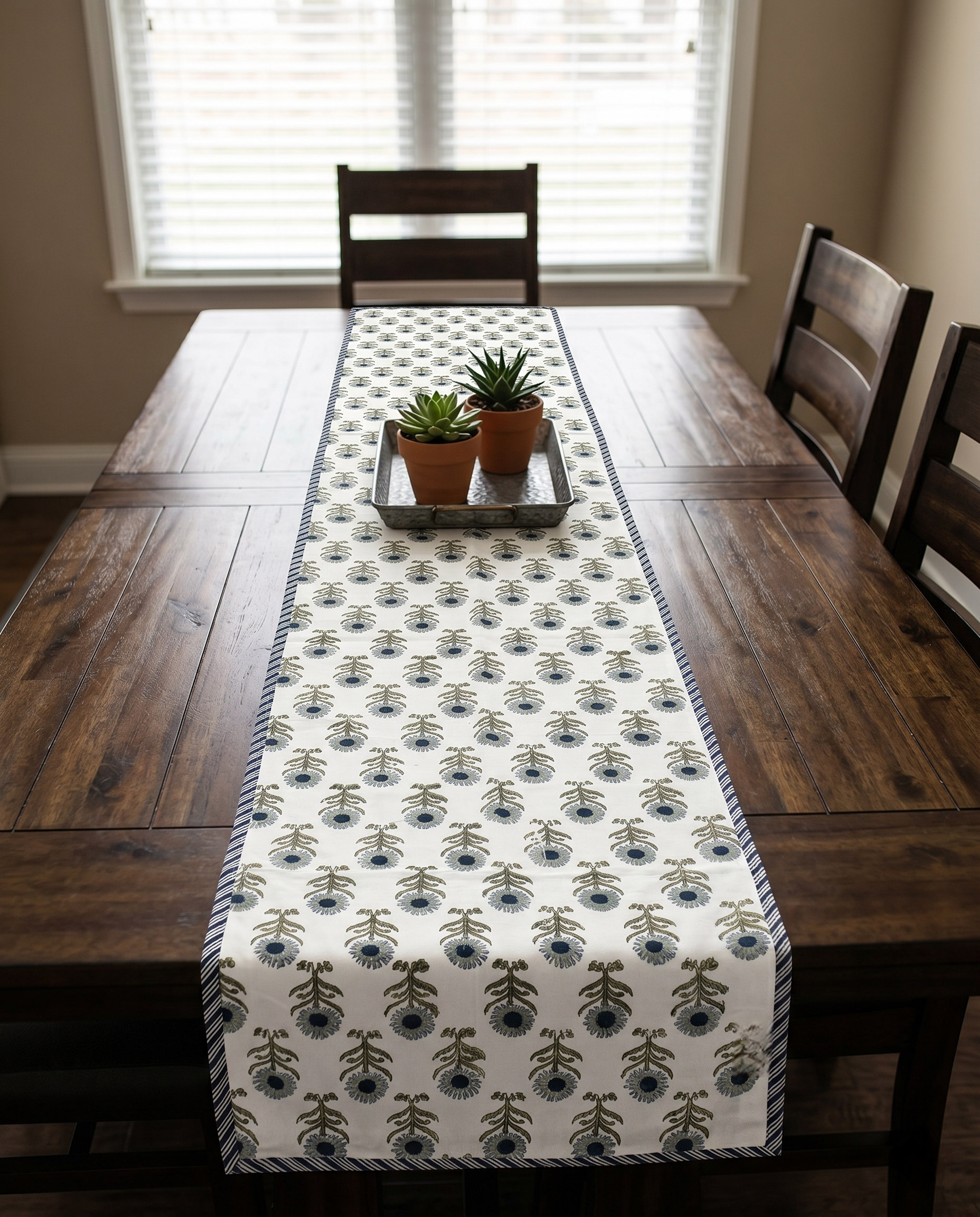 BOTANICAL PRINT JUTE TABLE RUNNER (REVERSIBLE, HANDBLOCK)