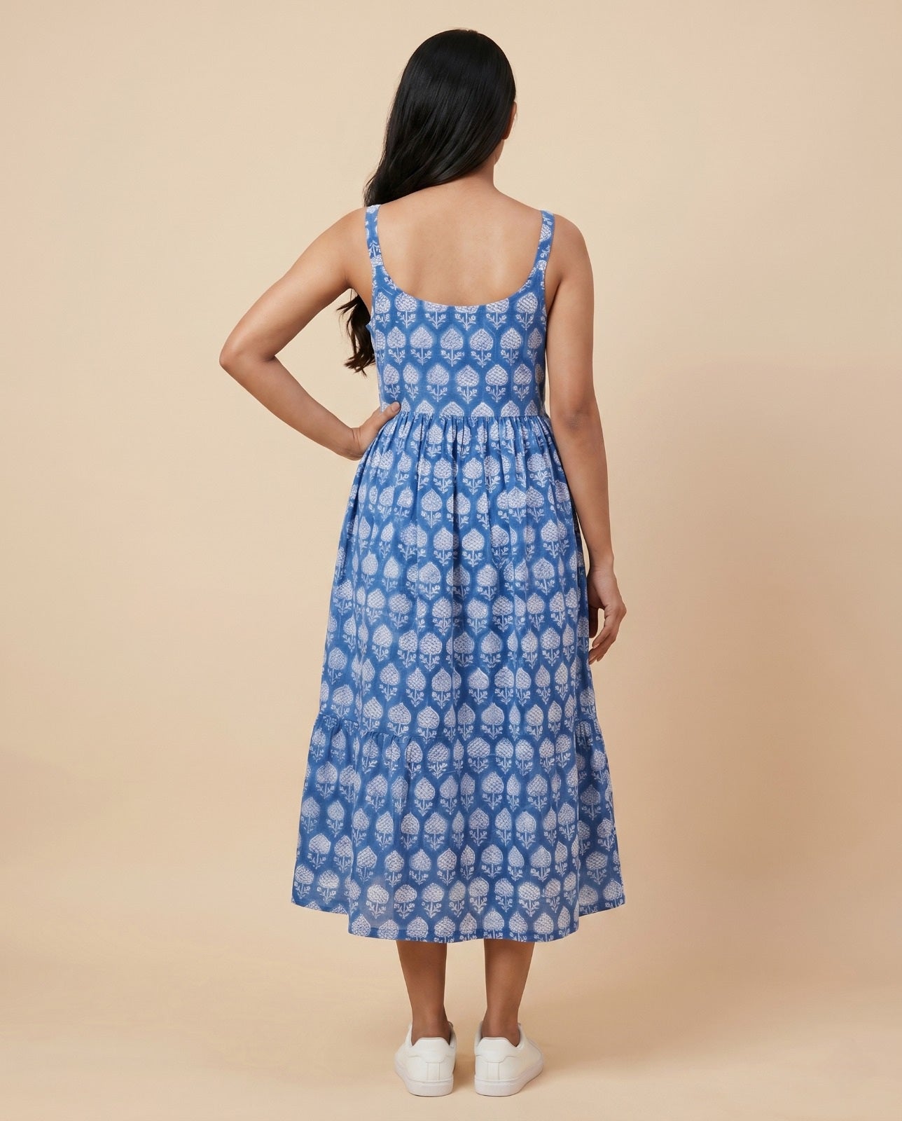 Button-Down Midi Dress (HANDBLOCK)