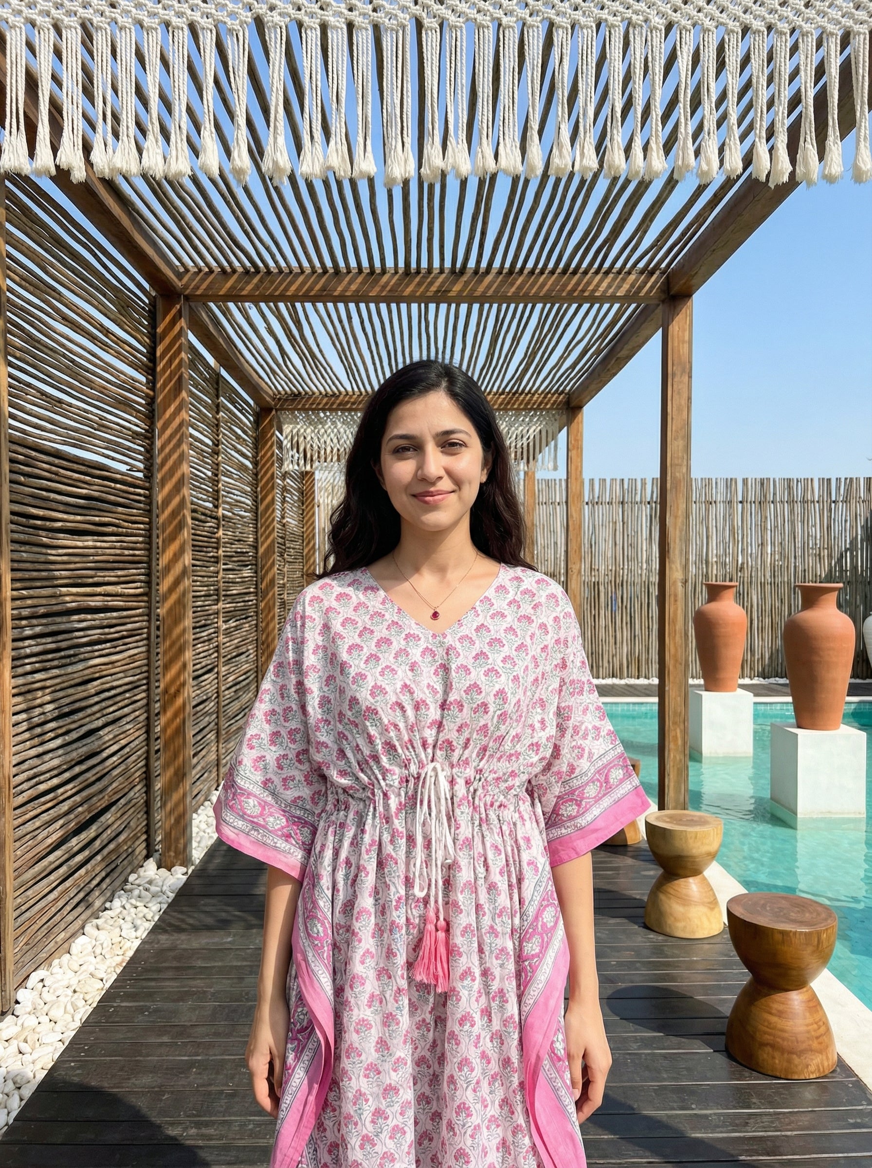 Long Mul Cotton White/Pink Kaftan
