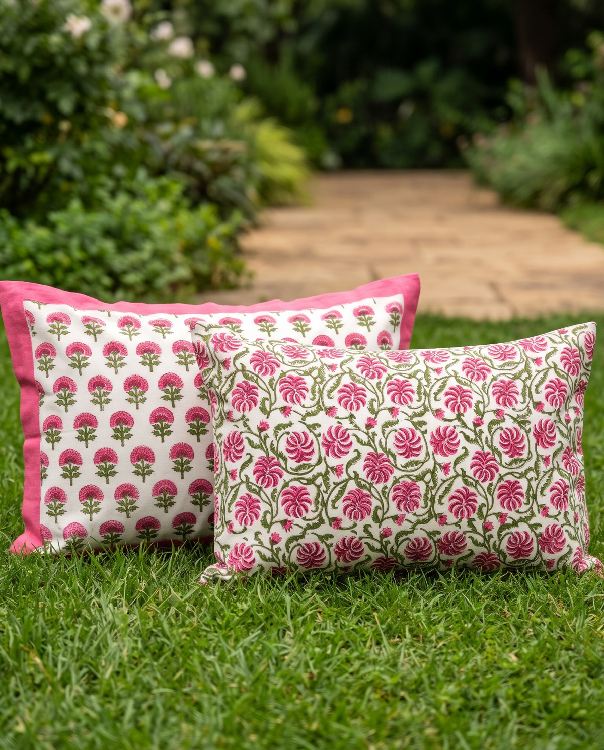 The Pink Gulbahar Thick Cotton Bedsheet