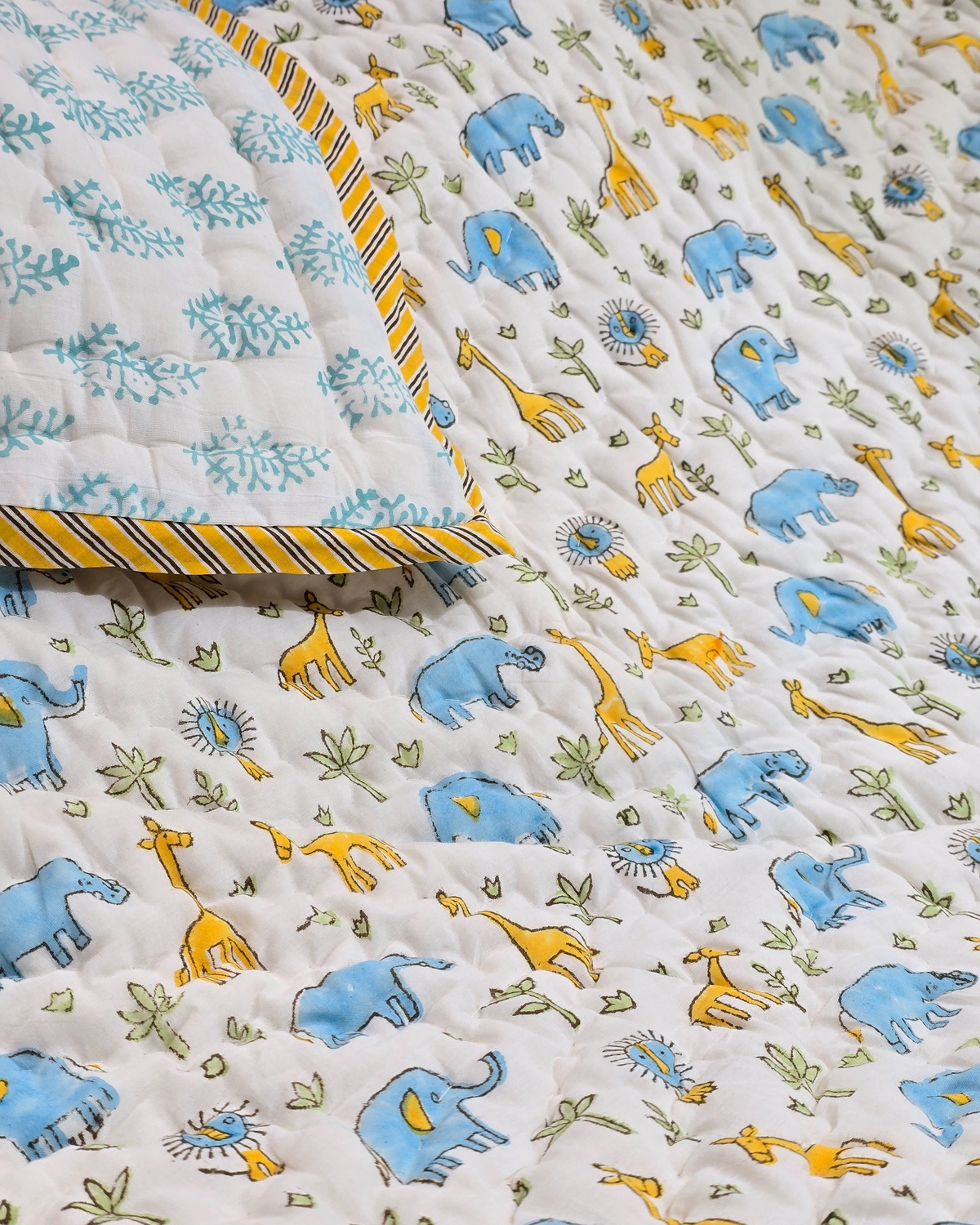AZURE SAFARI ADVENTURE HAND BLOCK BABY REVERSIBLE QUILT