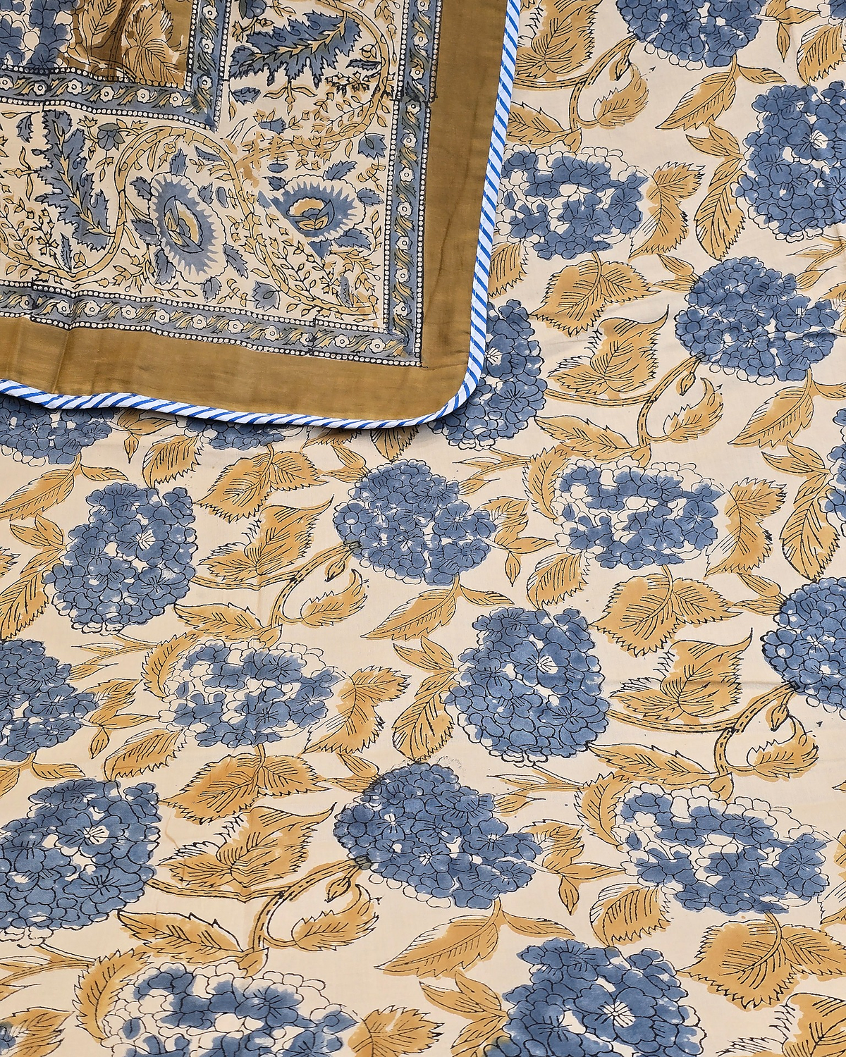 NEEL HYDRANGEA FLORAL HAND BLOCK COTTON DOHAR
