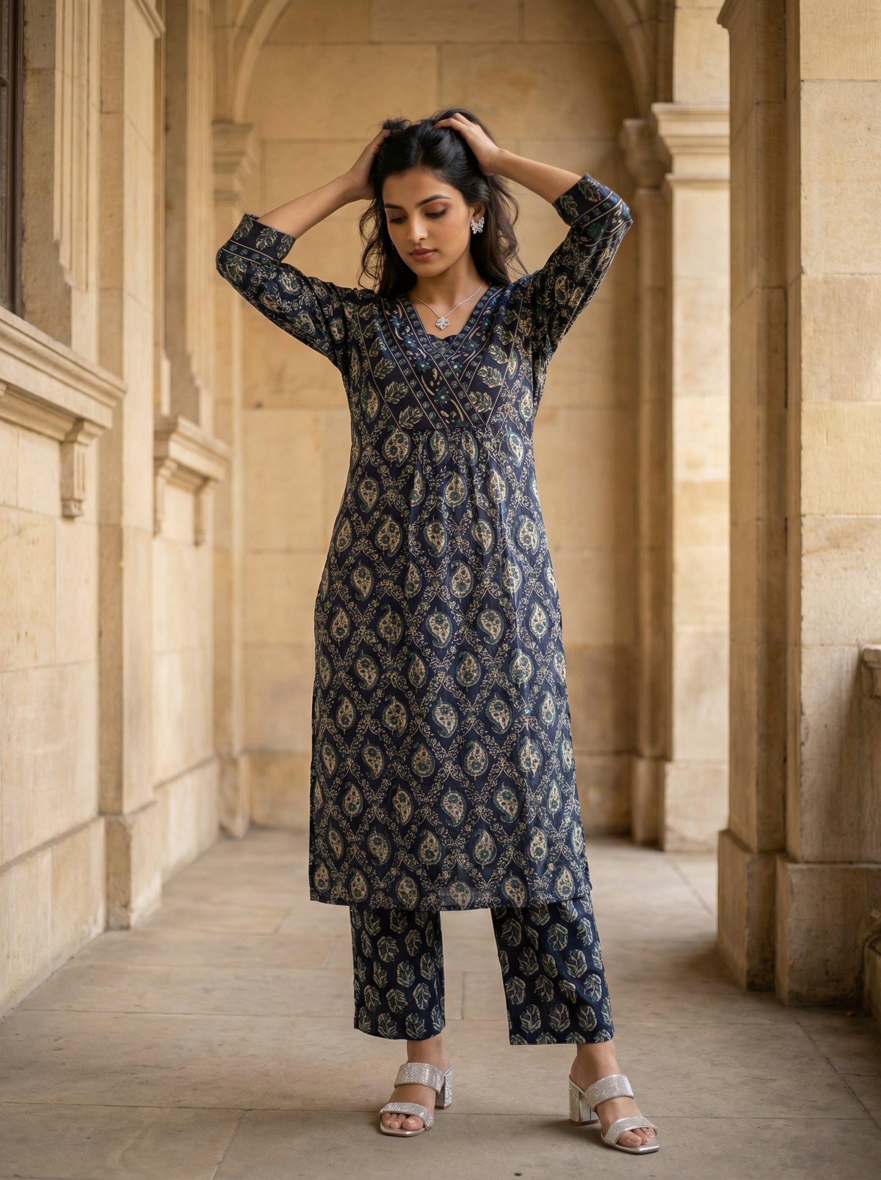 V-NECK PAISLEY BLUE COTTON KPD SET