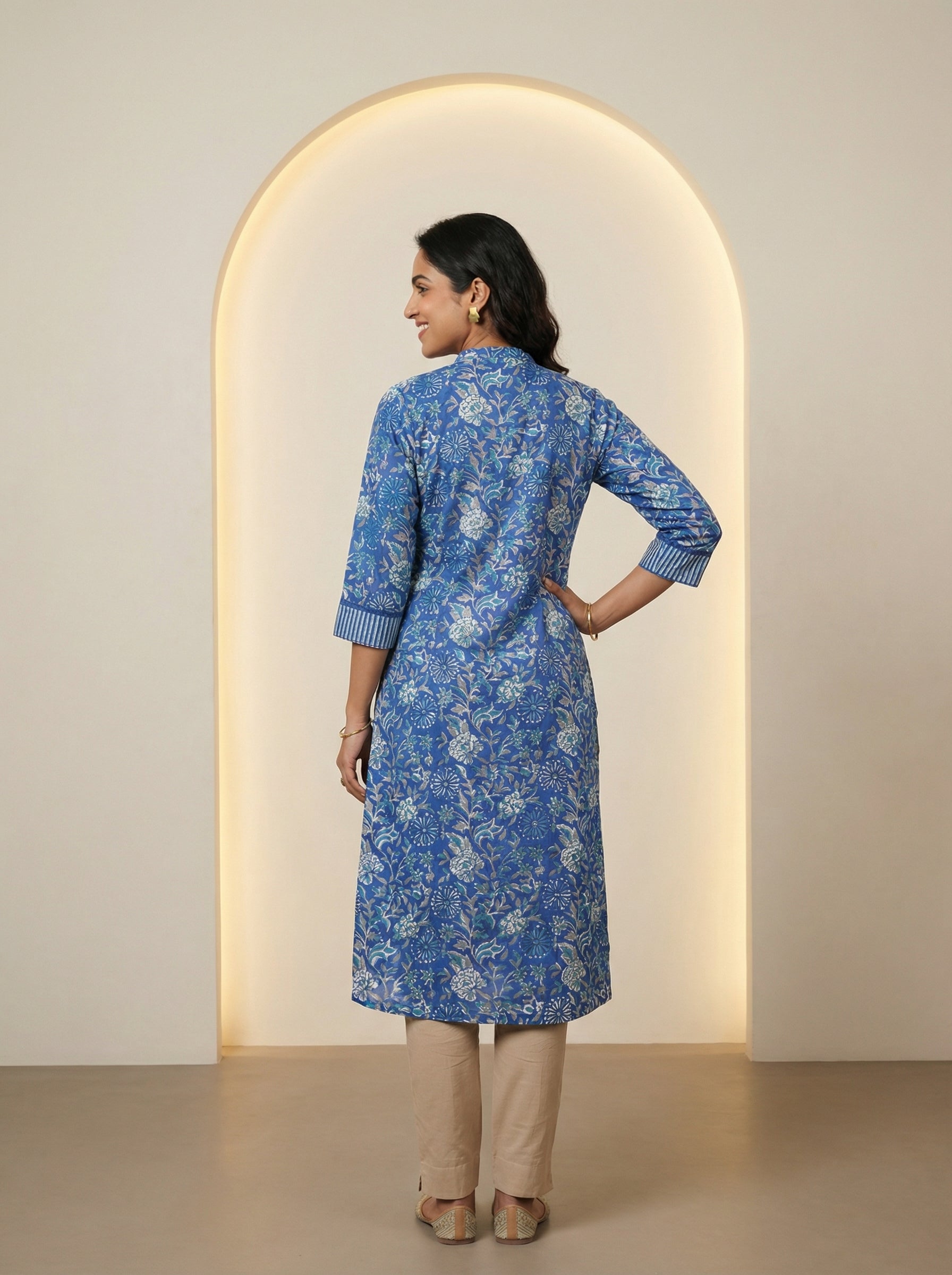 Blue Cotton Blooming Lace Kurta