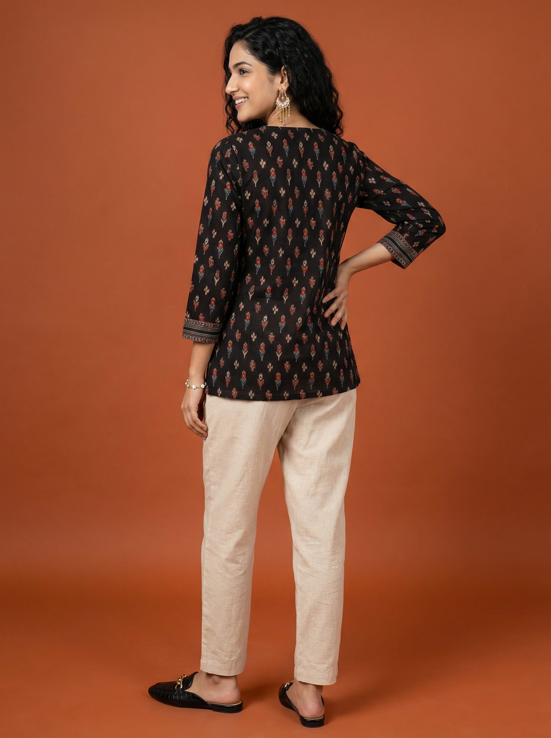 Earthline Collective Cotton Black Top