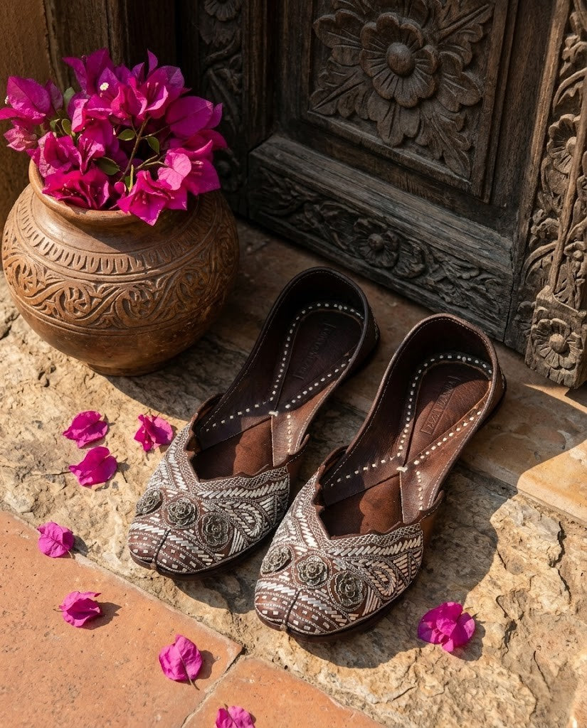 RUSTIC FLORAL CRAFTSMANSHIP PURE LEATHER HANDCRAFTED JUTTI