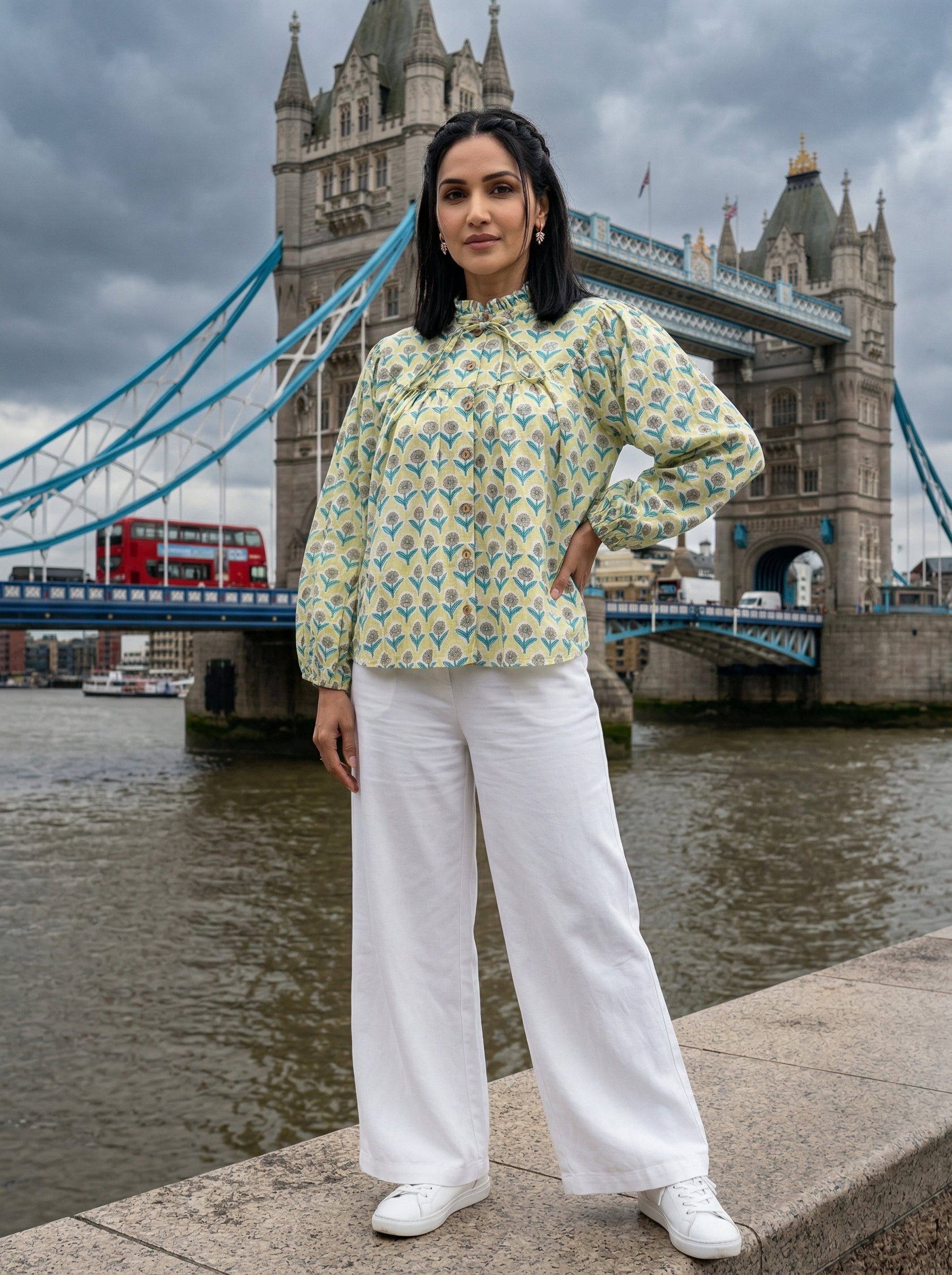 SOFT BLOSSOM GREEN COTTON TOP