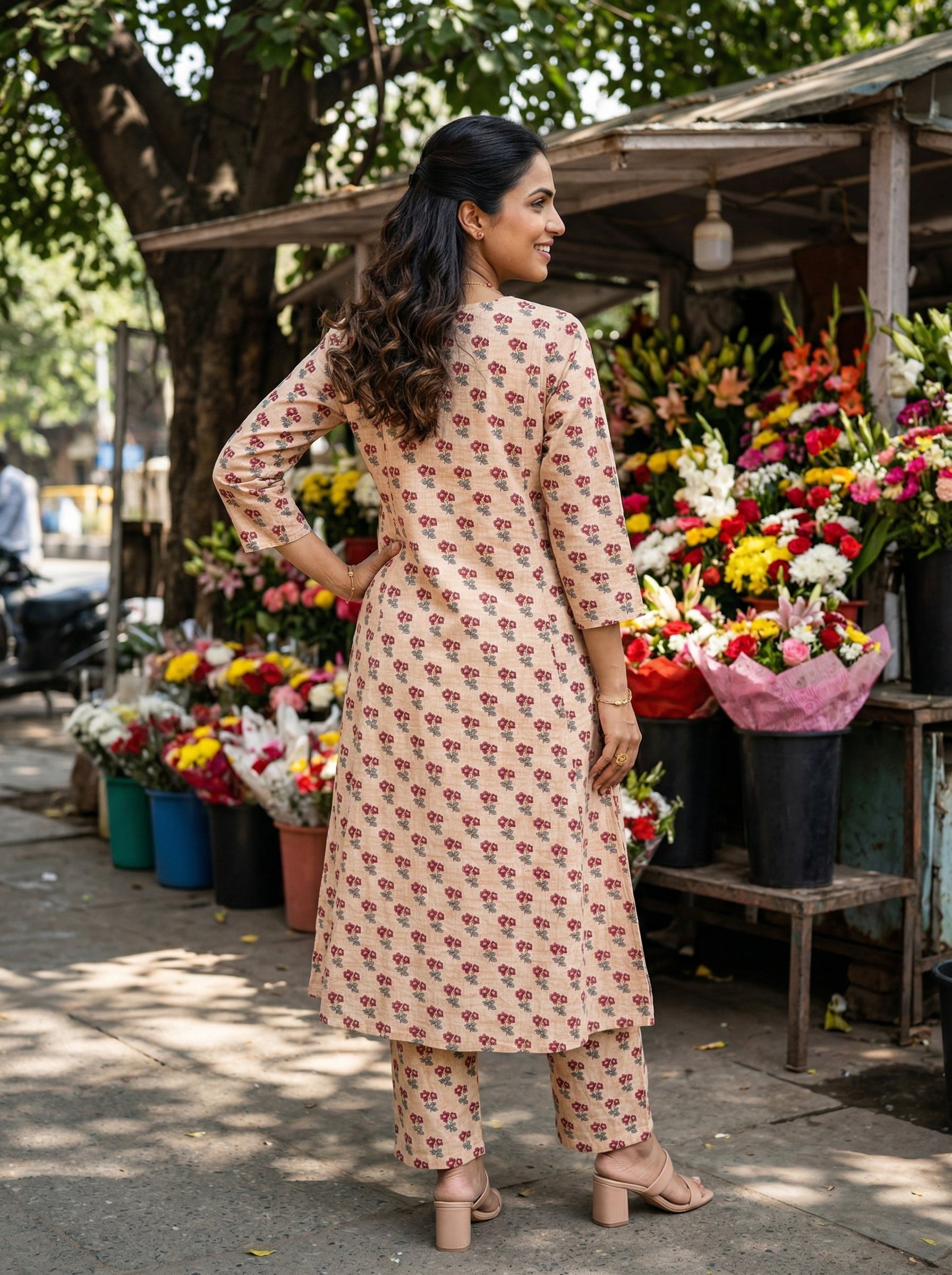Off White Red Everyday Elegance Cotton KP Set