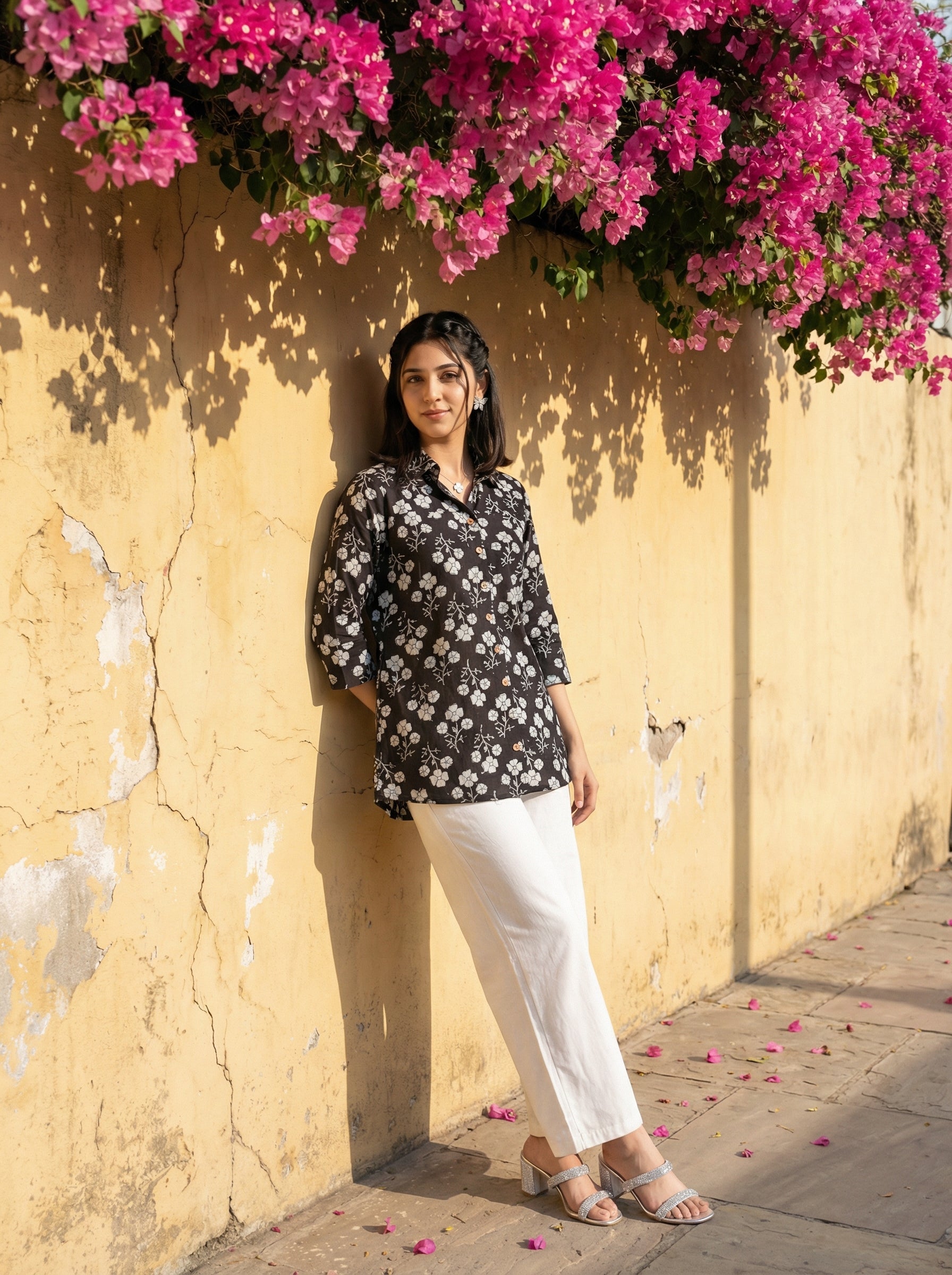 Artisan Bloom Handblock Black/White Collar Cotton Top