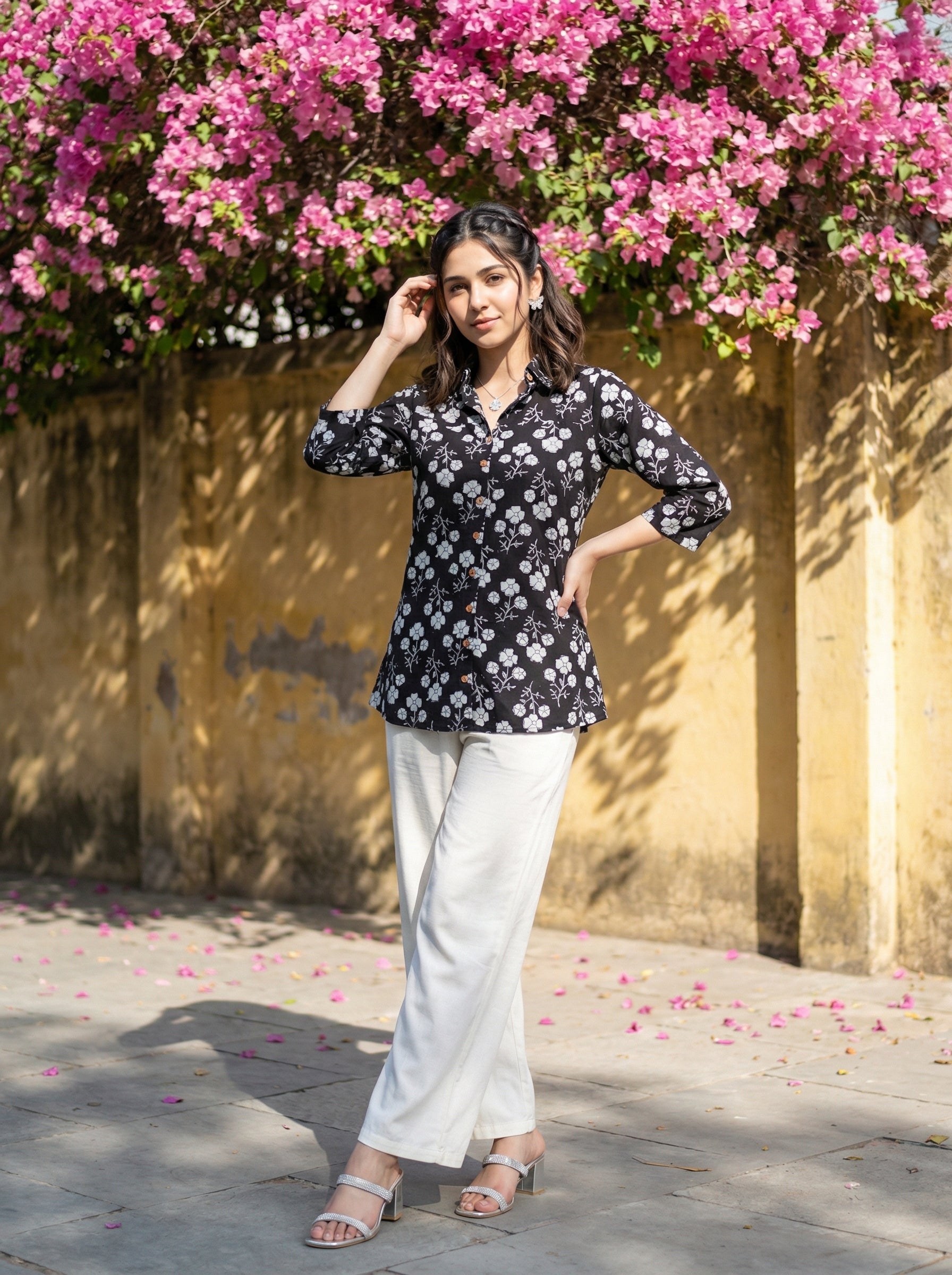 Artisan Bloom Handblock Black/White Collar Cotton Top
