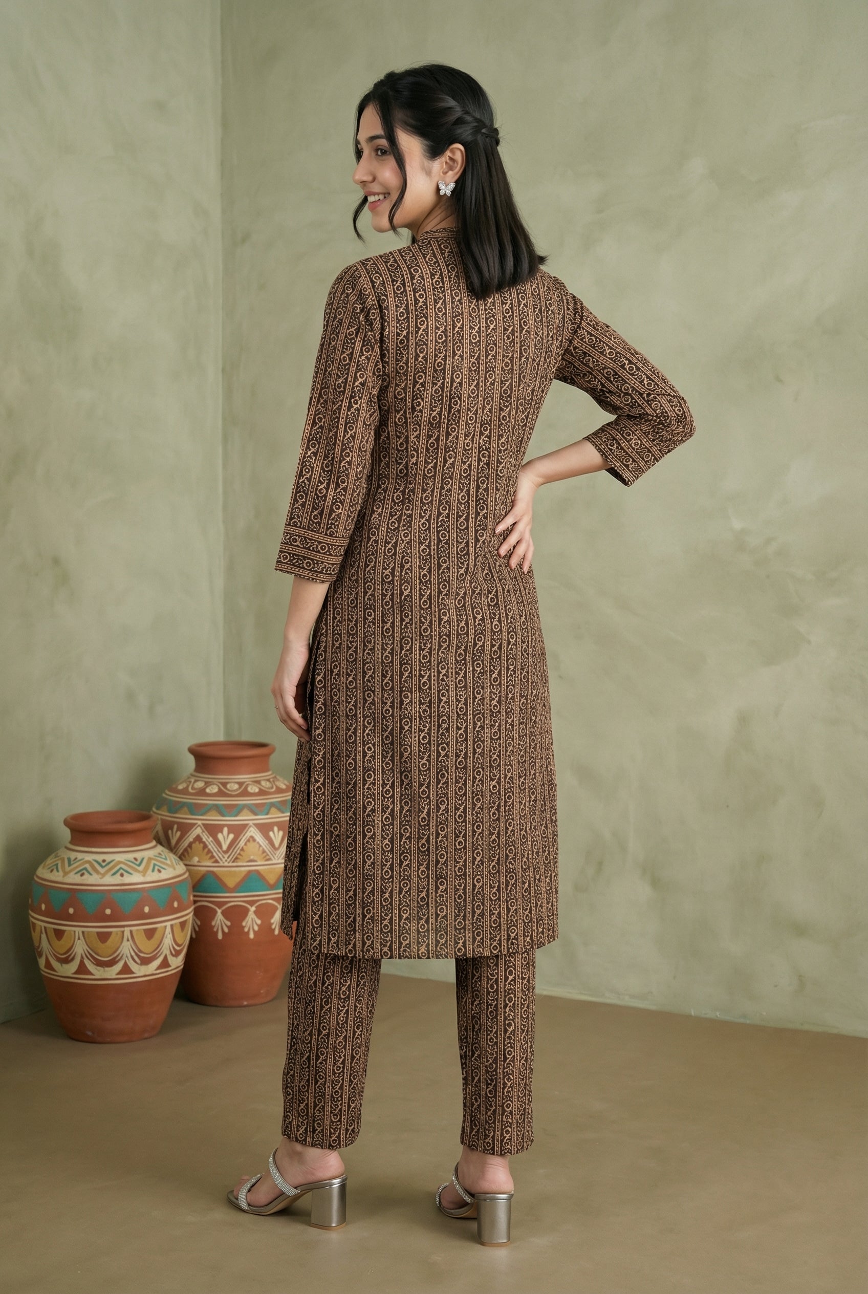 Black/Off White Cotton The Earthline Edit KP Set