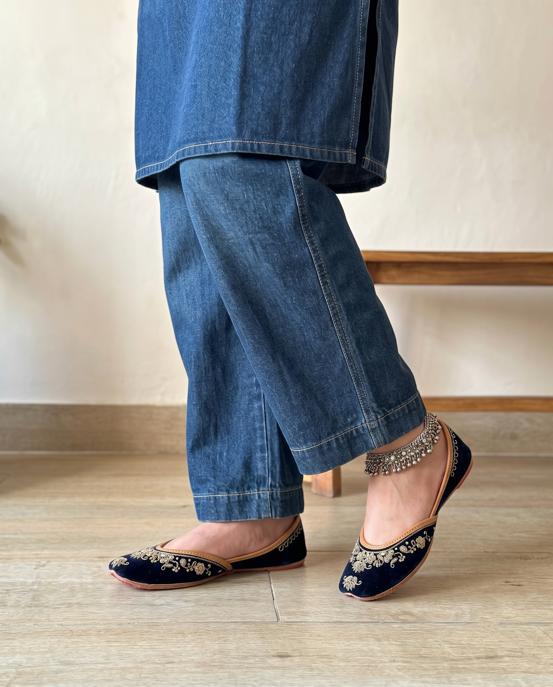 Navy Velvet Jaal Pure Leather Handcrafted Jutti
