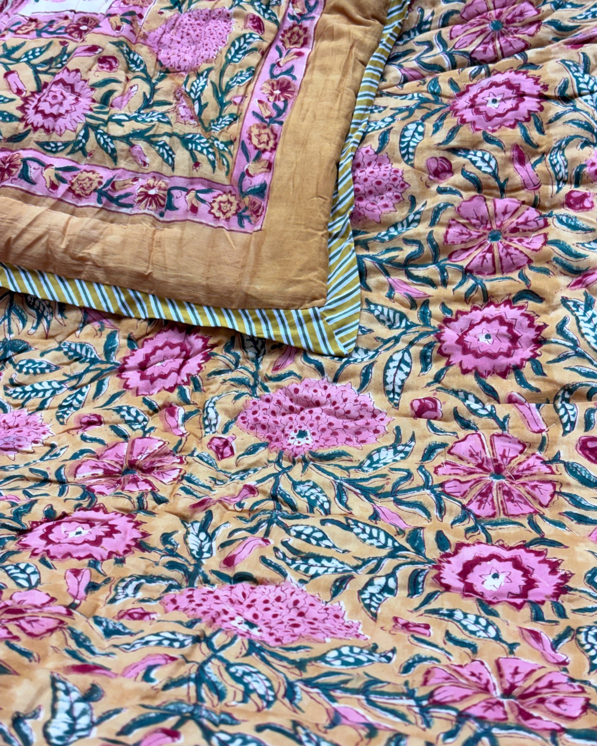GULNAAR MUSTARD PINK HAND BLOCK REVERSIBLE QUILT