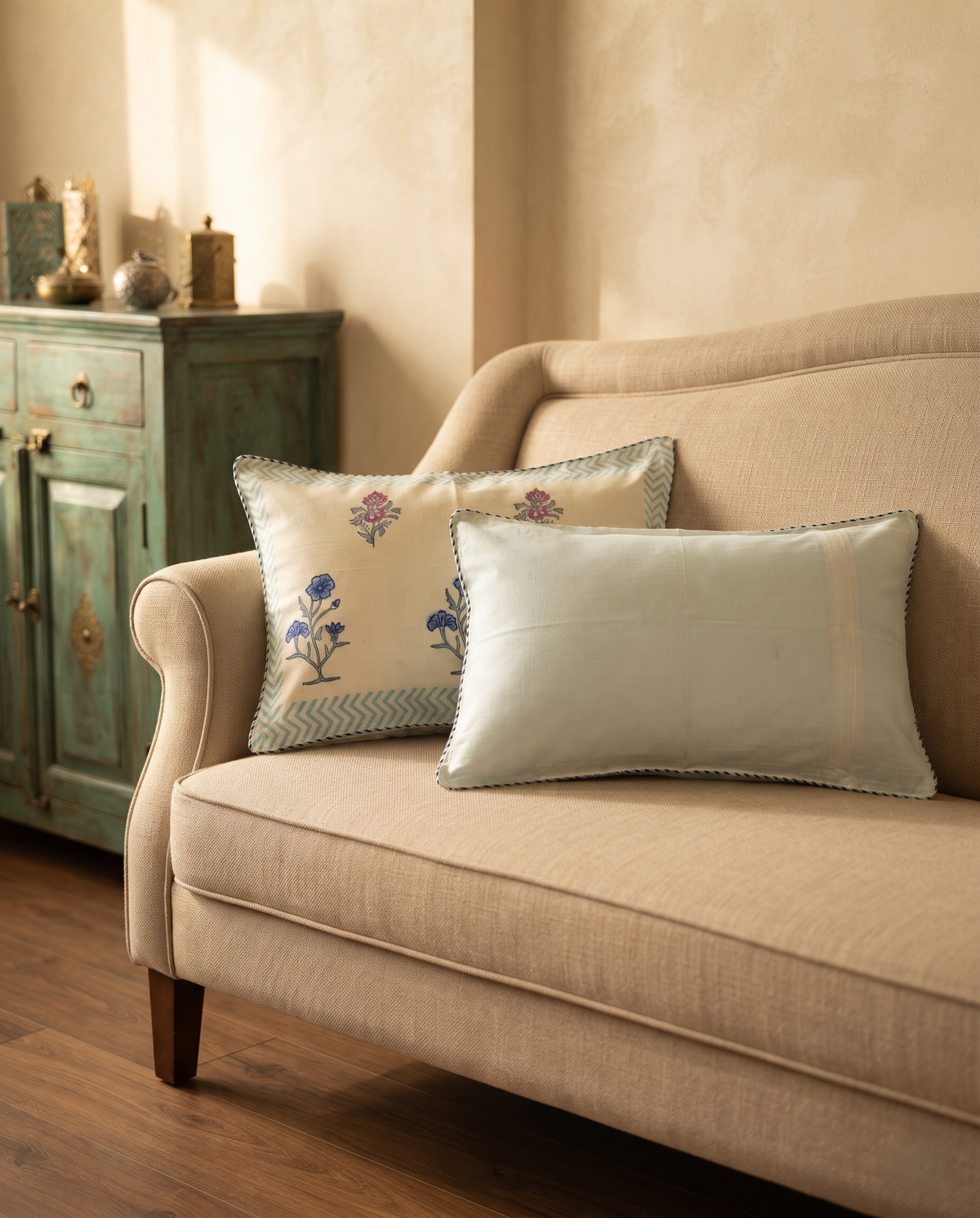 AZURE FLORAL HAND BLOCK LINEN BEDCOVER