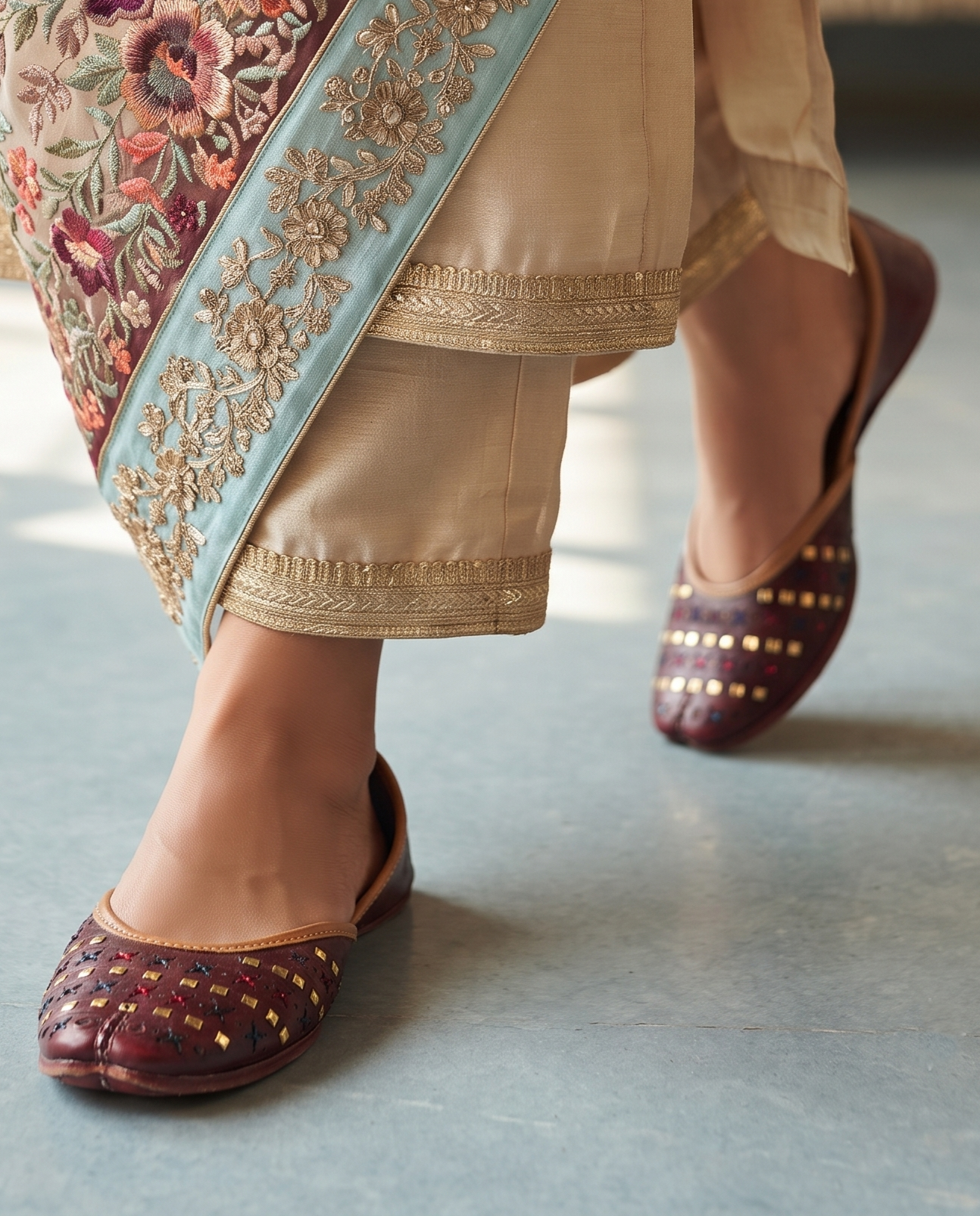 Burgundy Studded Heritage Pure Leather Handcrafted Jutti