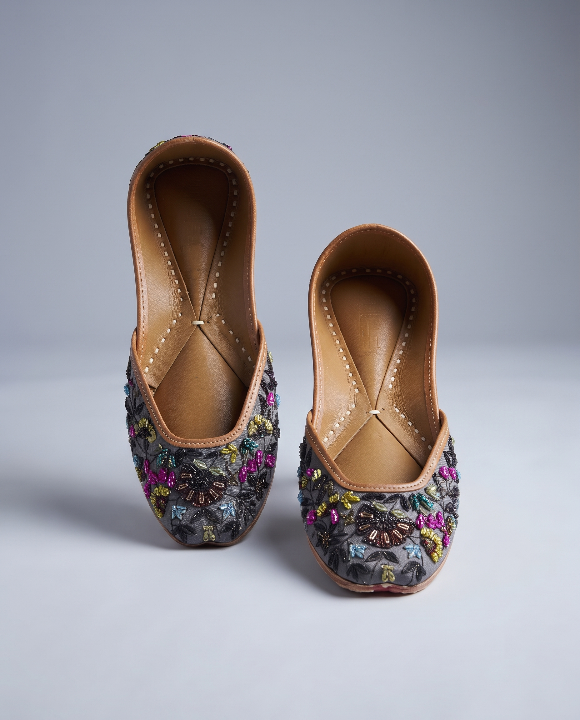 Floral Heritage Pure Leather Handcrafted Jutti