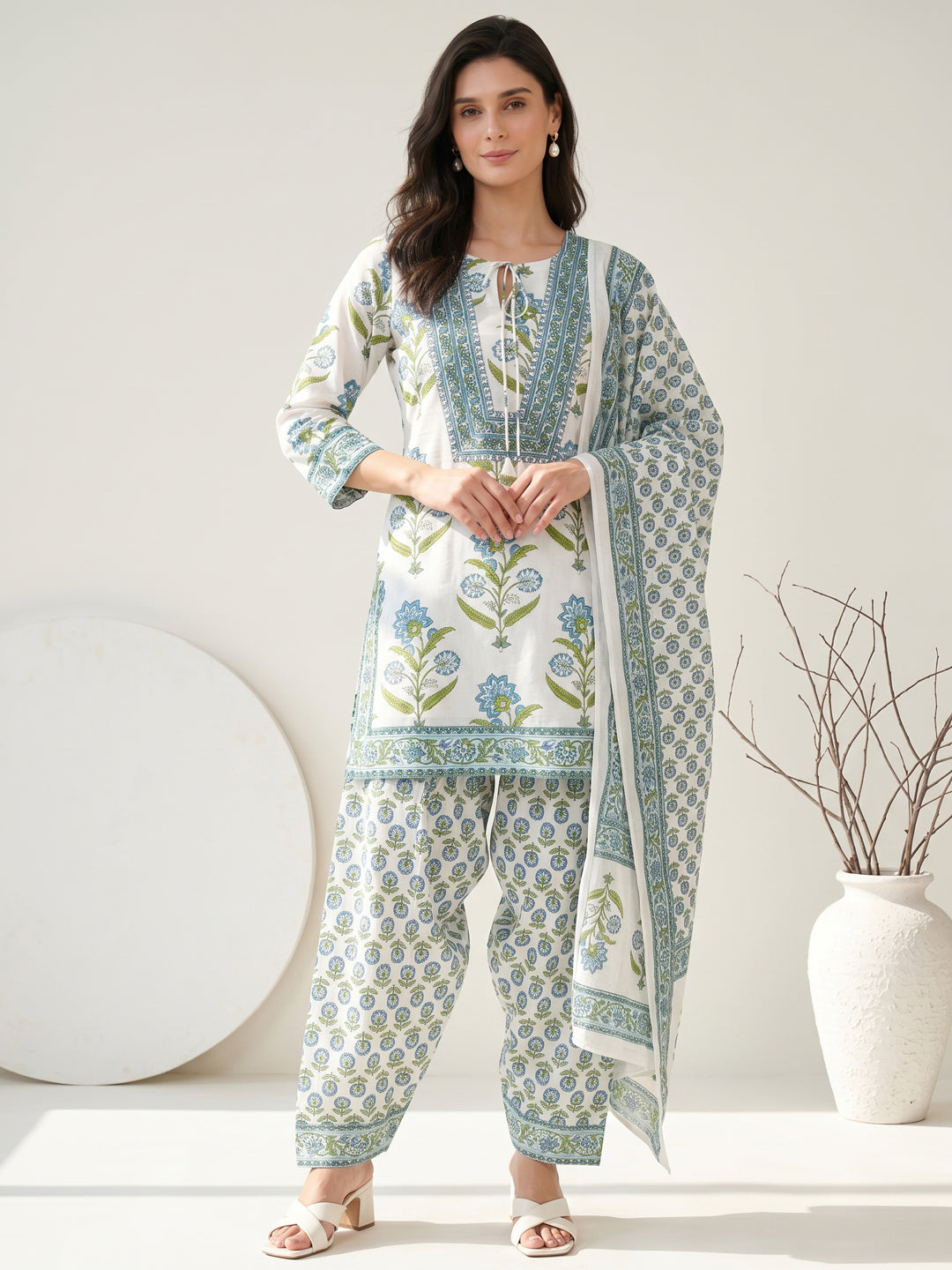 Azure Bloom Handblock 3Pc Set – Ivory Blue