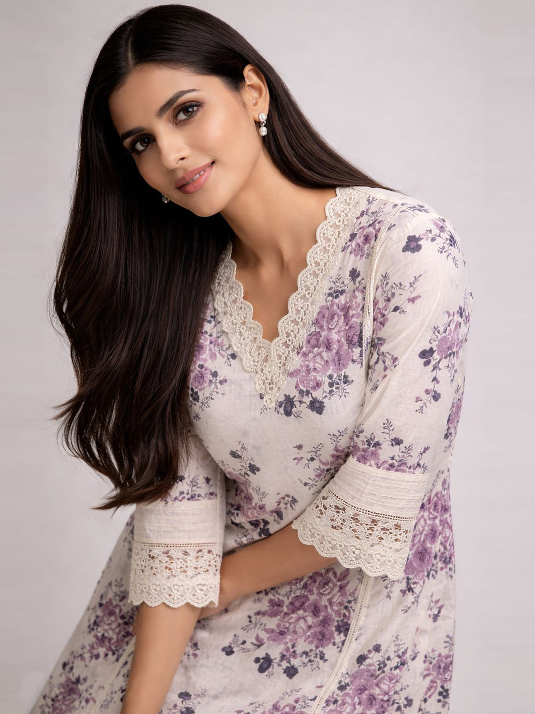Lilac Bloom Lace Kurta Pant Set – Ivory Lilac