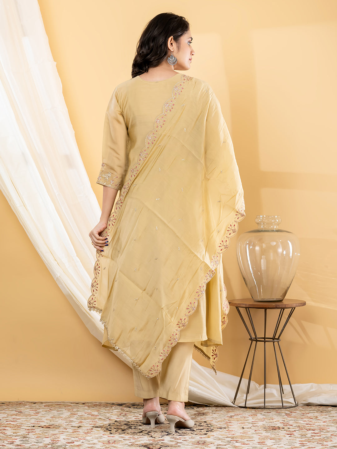 Zareen Embroidered 3Pc Set – Champagne Beige