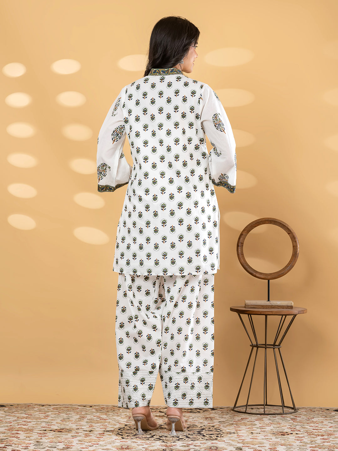 GULBAHAR FARSI WHITE / GREEN SALWAR SUIT SET