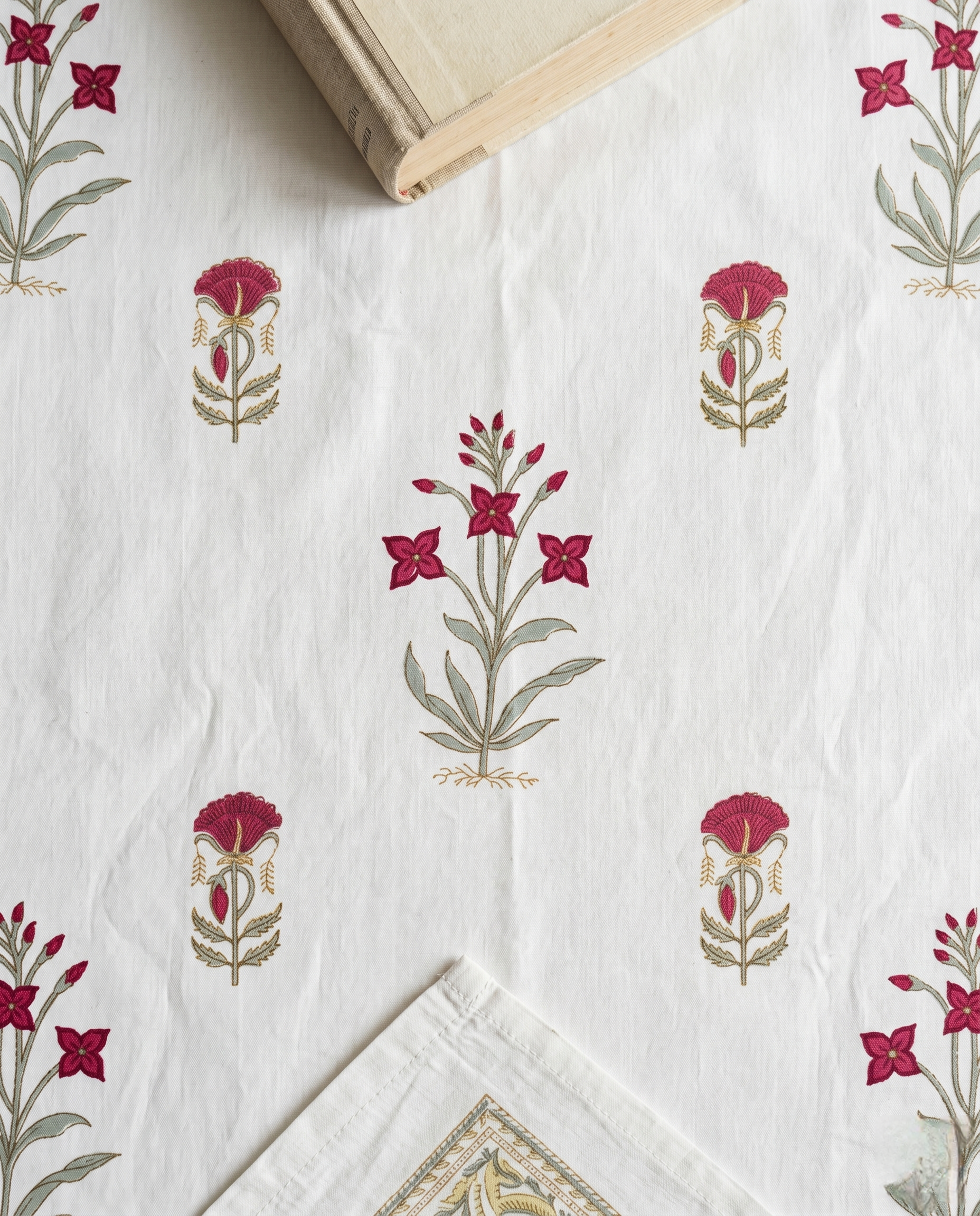 Bush Petal  Ivory Rose Gold Premium Cotton Bedsheet