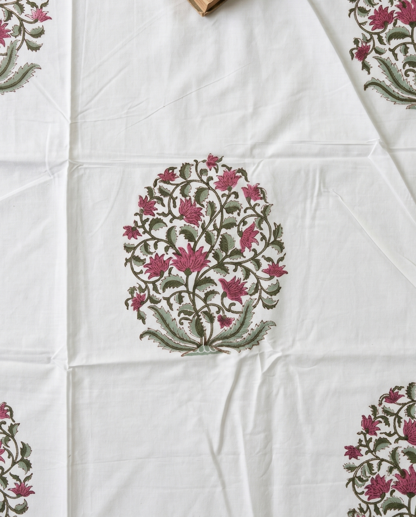 Baghra Handblock Ivory Rose Shade Premium Cotton Bedsheet