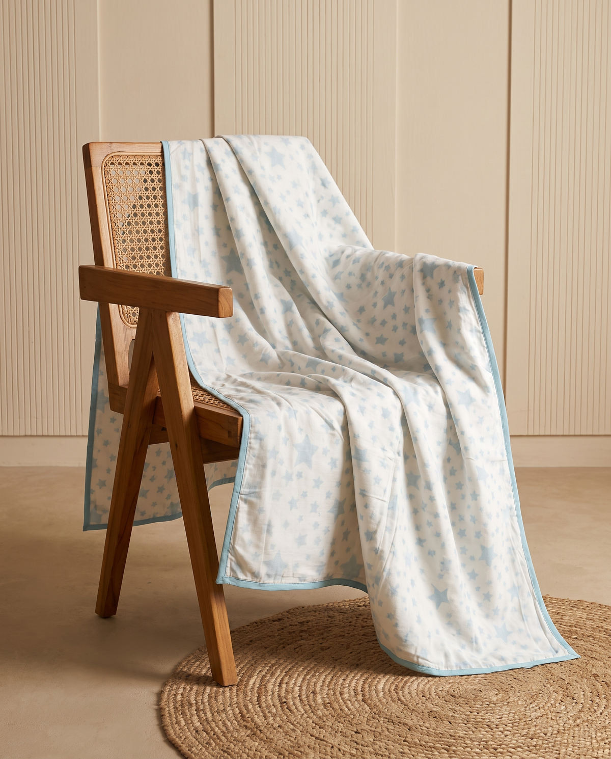 SKY BLUE TWINKLE STARS HAND BLOCK BABY REVERSIBLE DOHAR