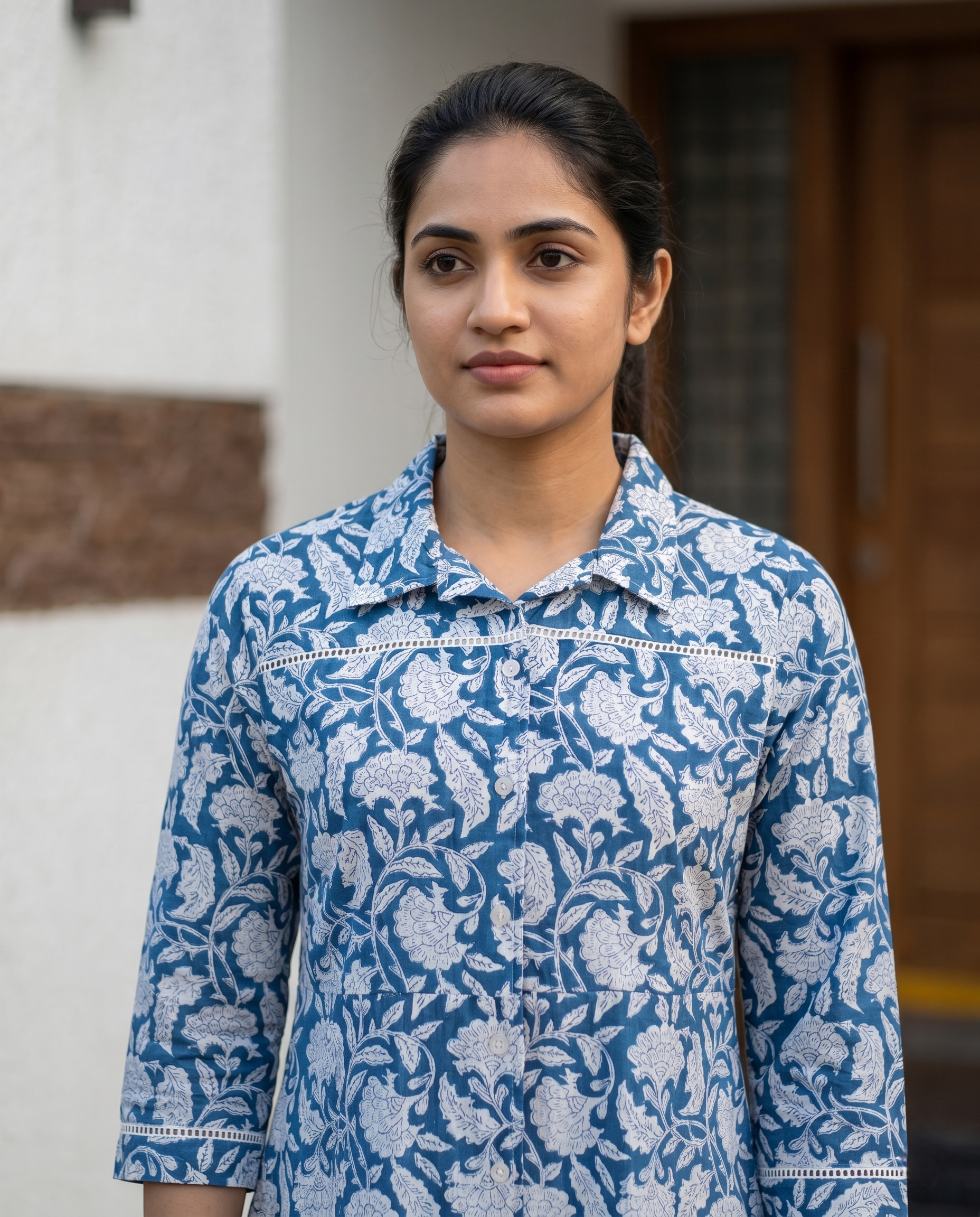THE AURA FLORAL DRESS (HANDBLOCK)