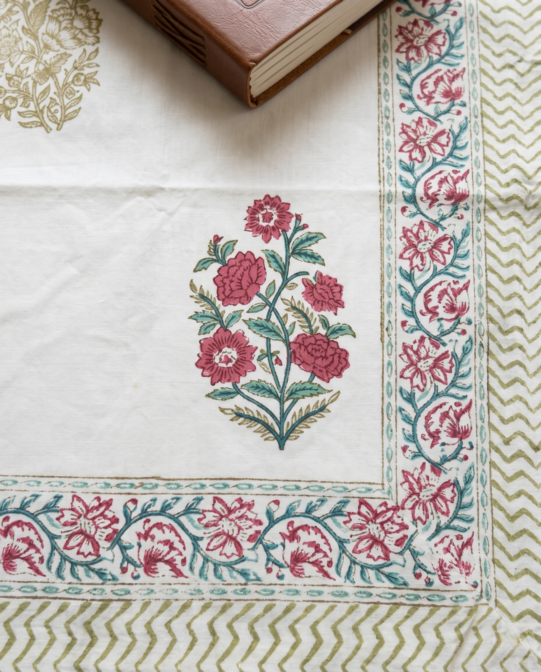 THE GULBAHAR BLOSSOM PREMIUM BEDSHEET