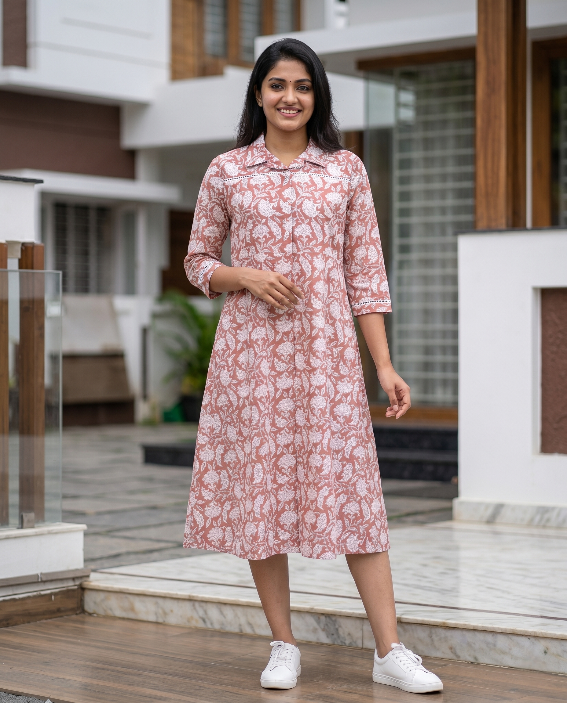 THE AURA FLORAL DRESS (HANDBLOCK)
