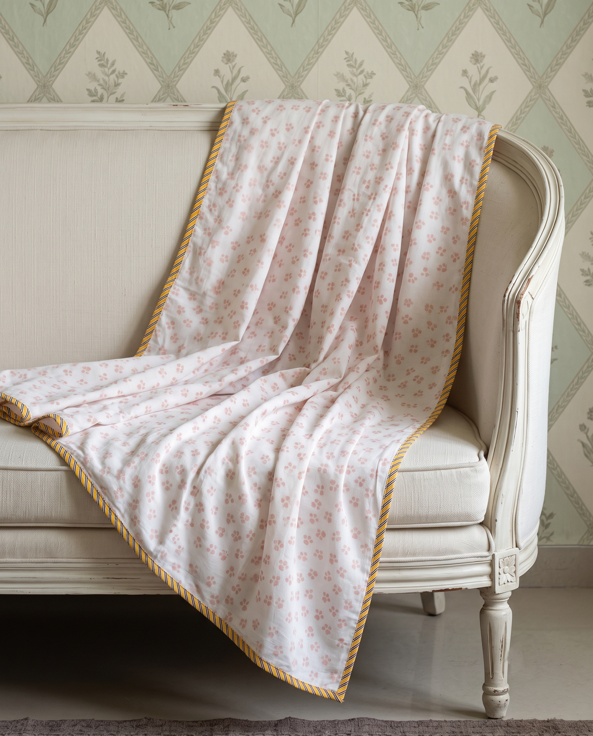 BLUSH PETAL HAND BLOCK BABY REVERSIBLE DOHAR