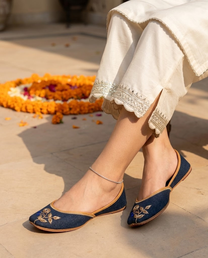 ROYAL INDIGO BLOOM PURE LEATHER HANDCRAFTED JUTTI