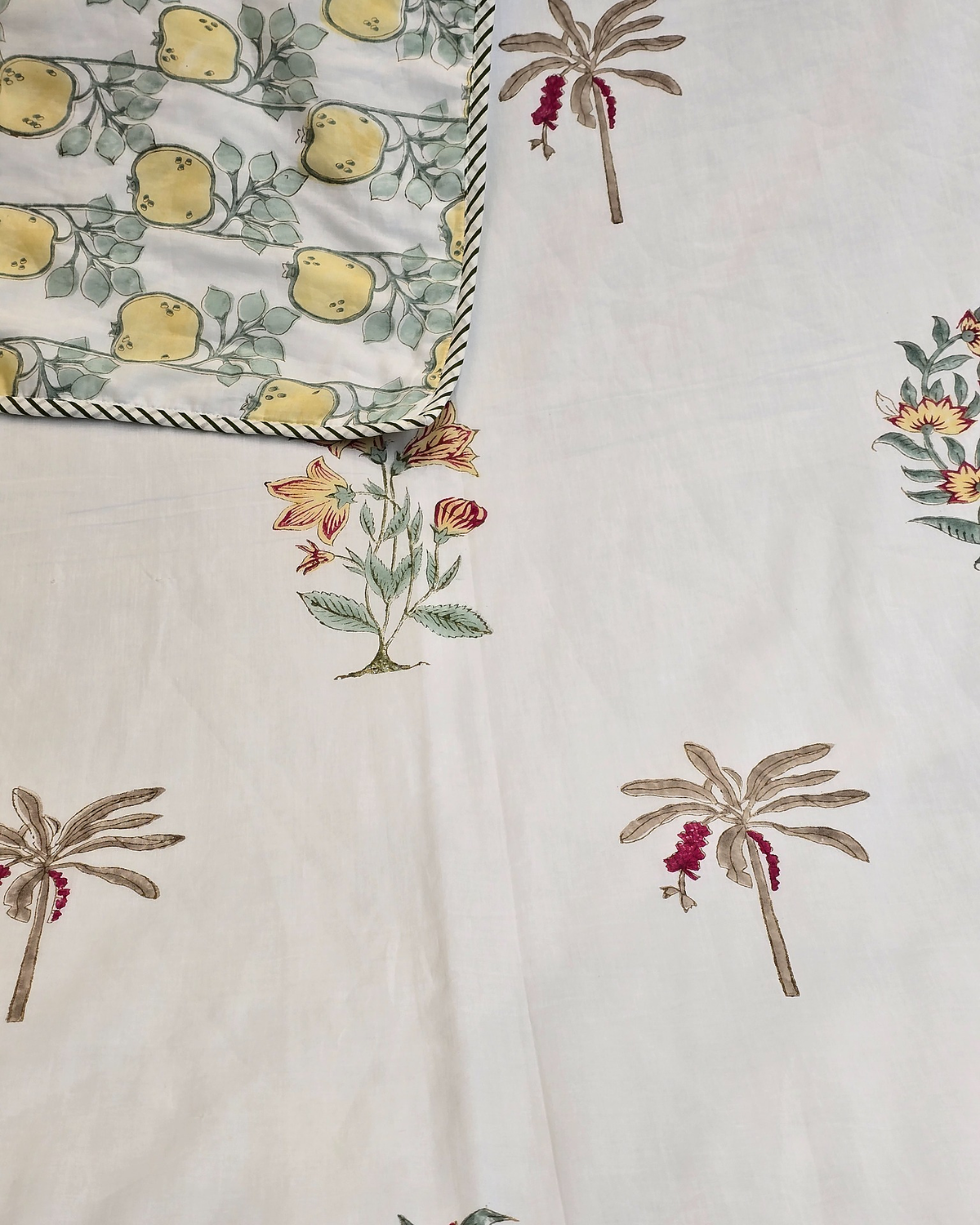 Vanika Ivory Botanical Hand Block Cotton Dohar
