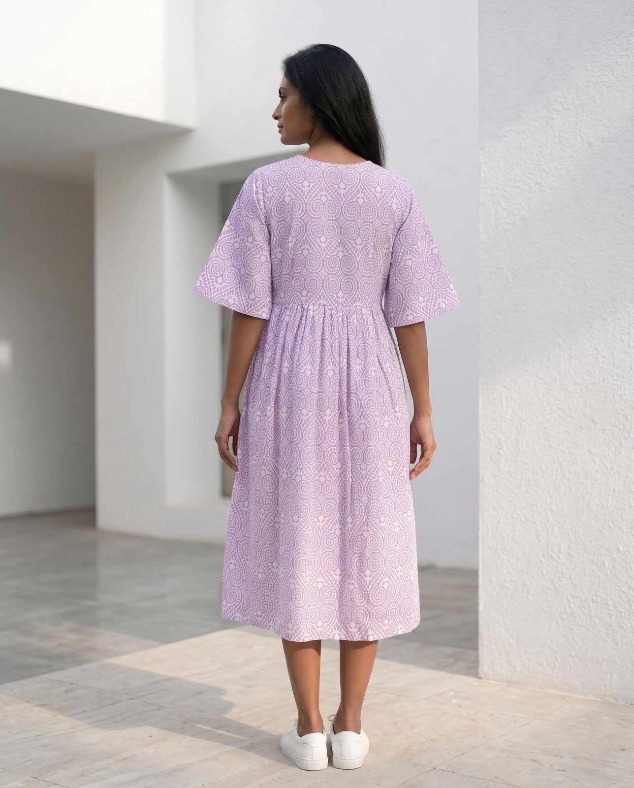 THE AURA V-NECK DRESS (HANDBLOCK)