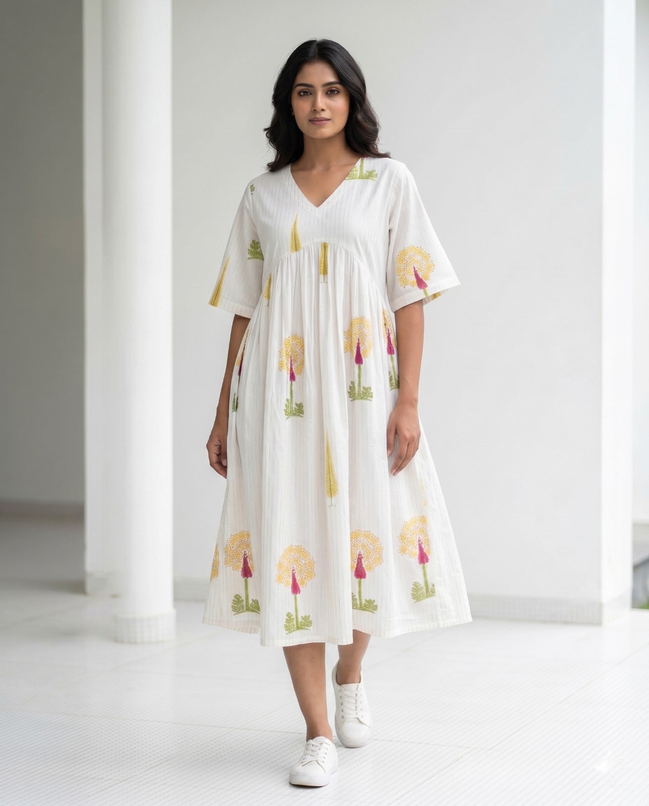 THE AURA V-NECK DRESS (HANDBLOCK)