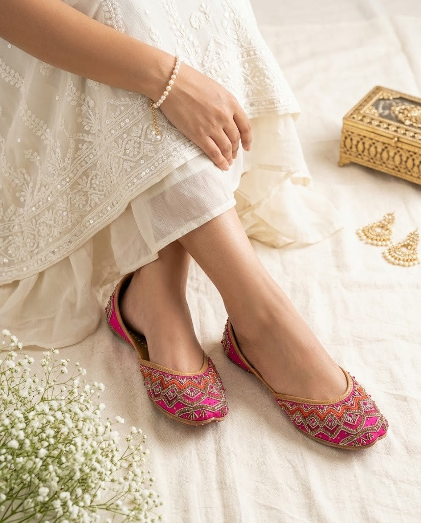 RANI PINK FESTIVE ZARI PURE LEATHER HANDCRAFTED JUTTI