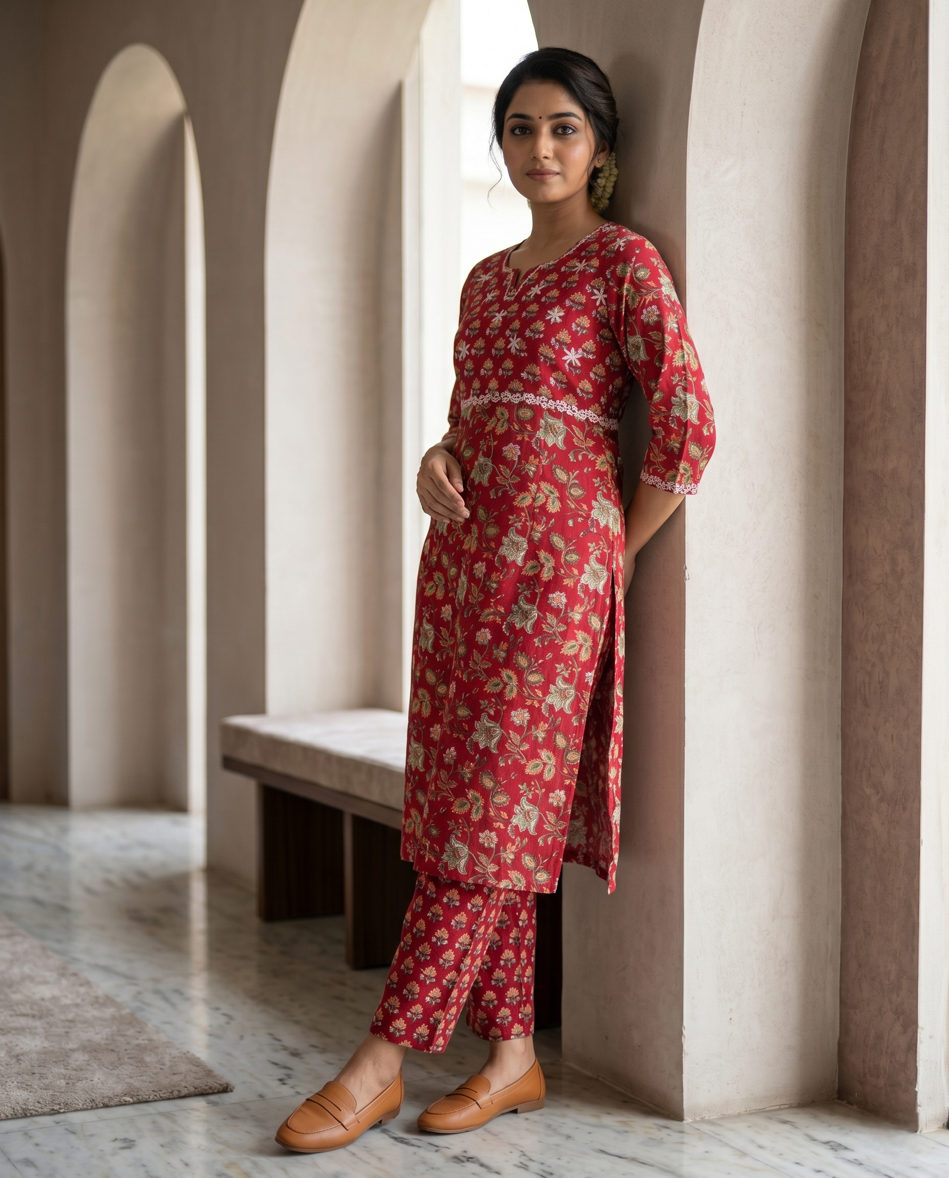 GOLDEN GRACE EMBROIDERY KURTA PANT SET - HANDBLOCK