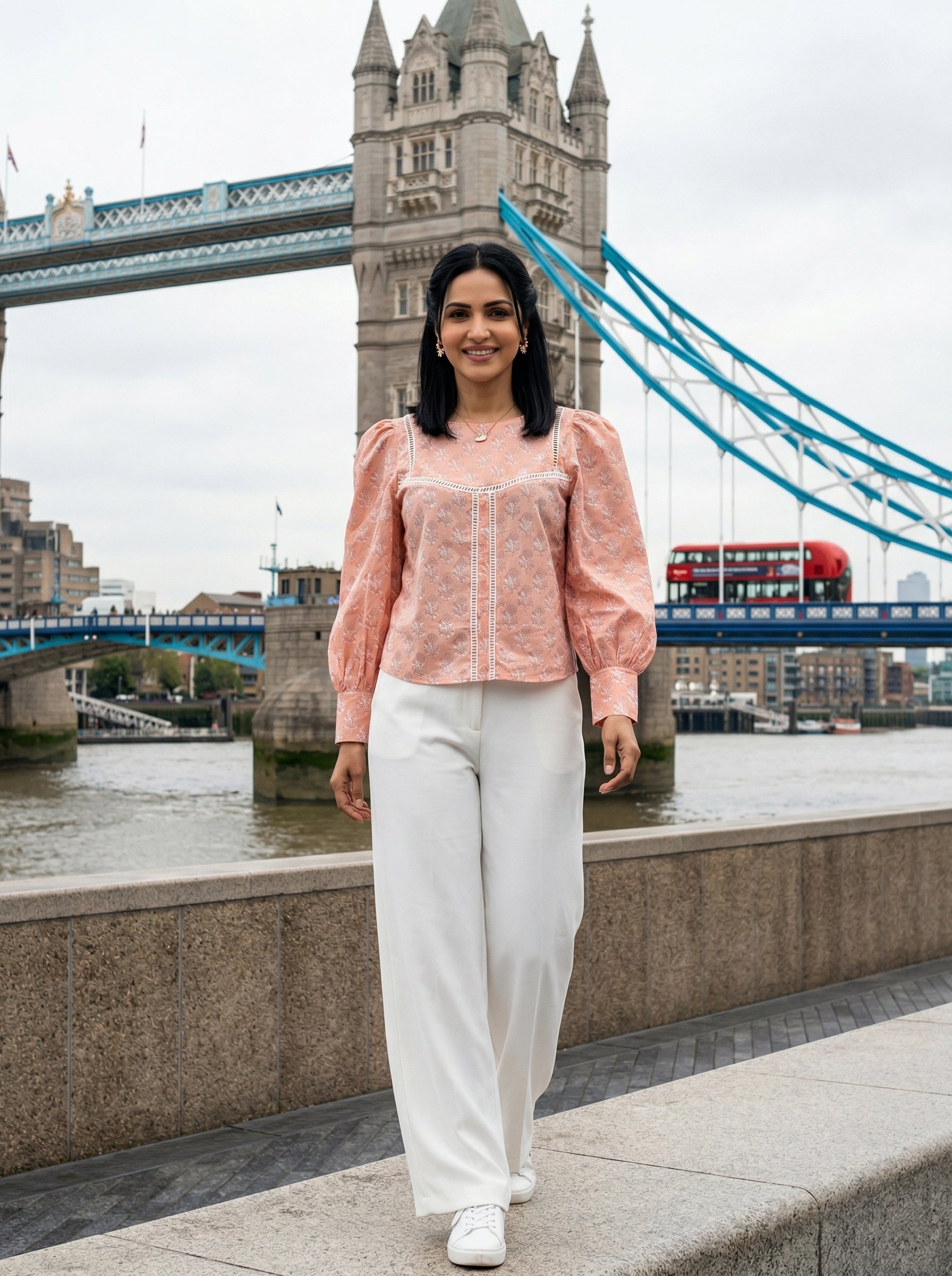 ROSE PUFF HAND BLOCK PEACH COTTON TOP
