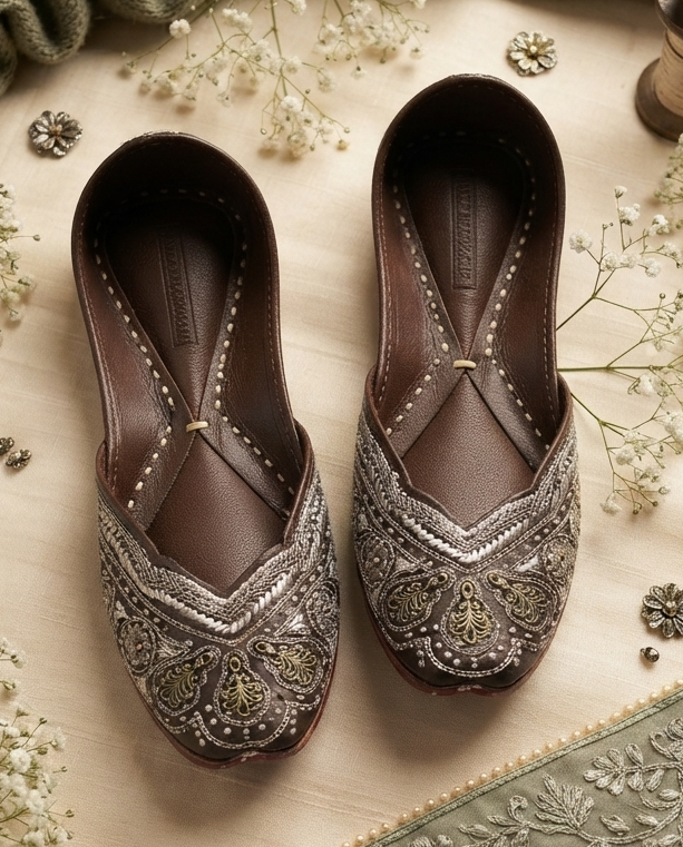 Royal Paisley Pure Leather Handcrafted Jutti
