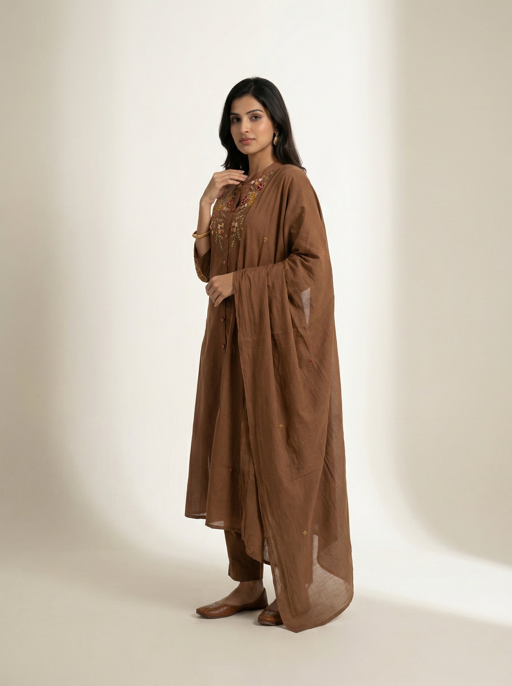 Umber Blossom 3-Piece Brown Set